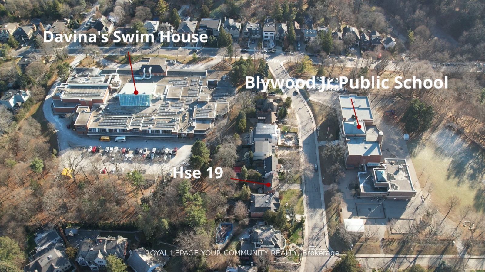 19 Strathgowan Crescent Property Photo 39