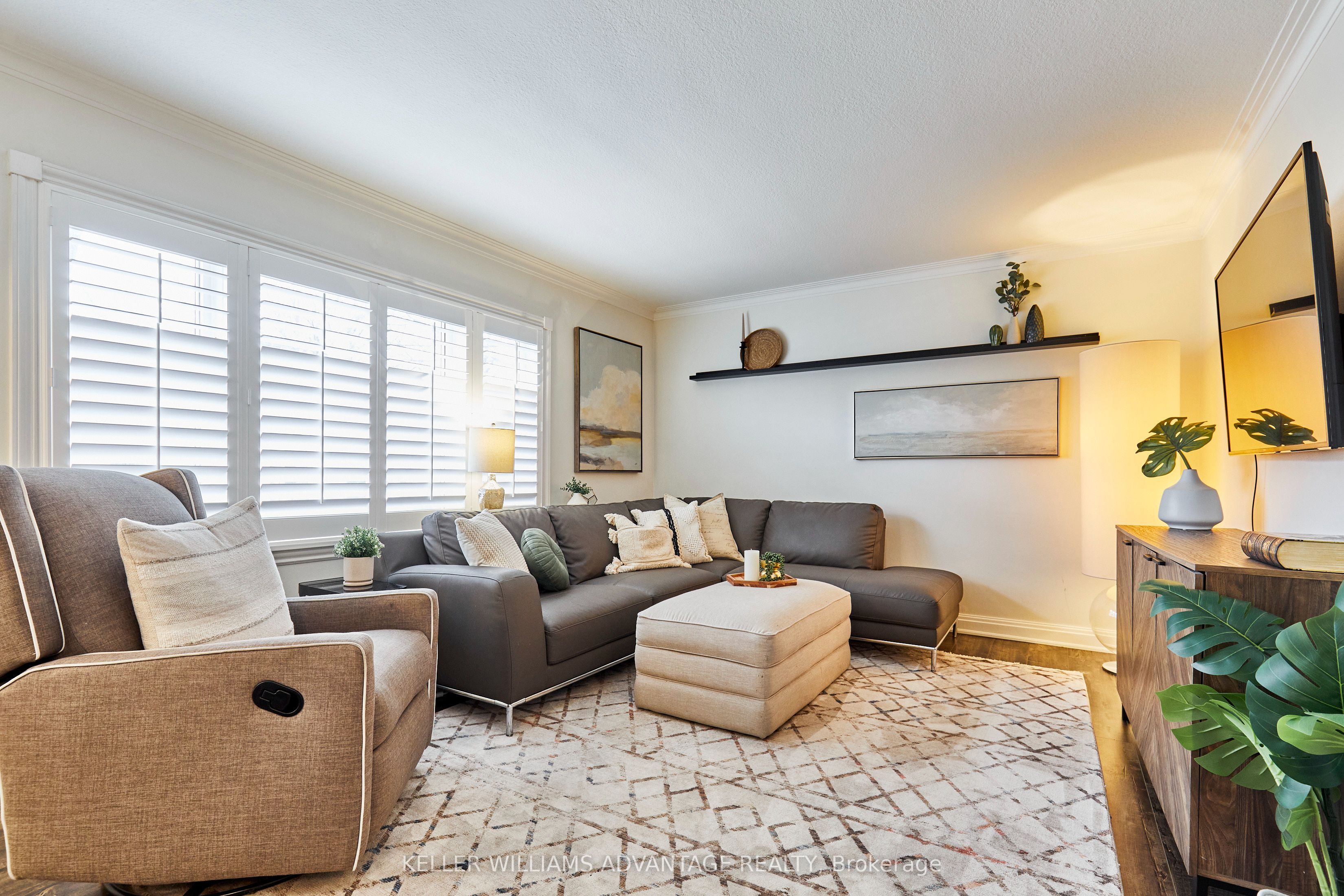 115 Leacrest Road Property Photo 3