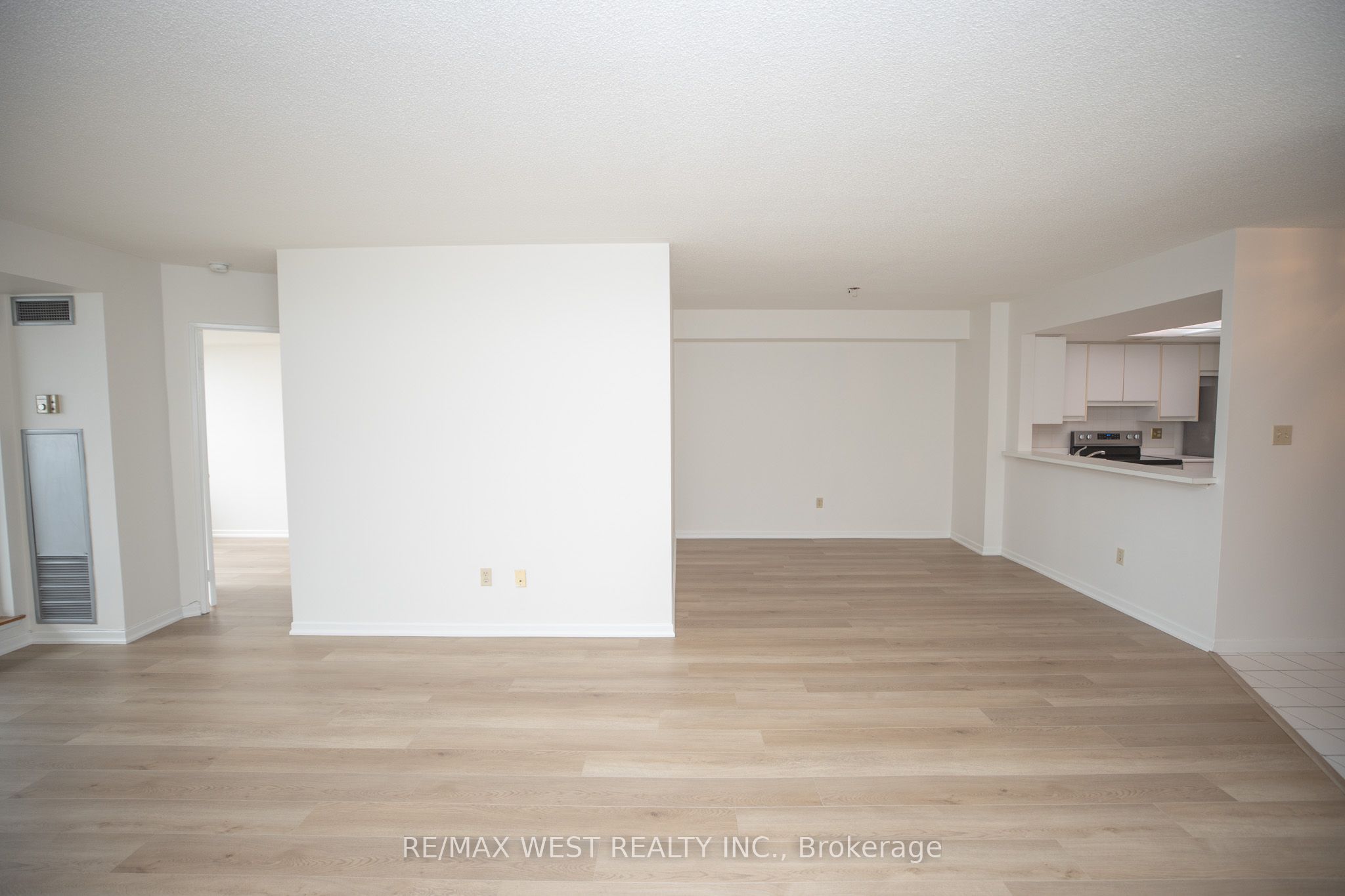 10 Torresdale Avenue 1701 Property Photo 32
