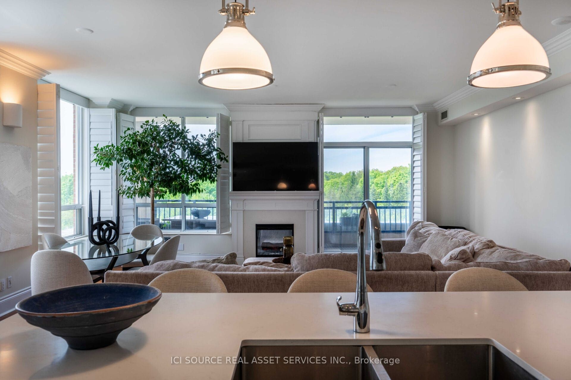 #403 - 1101 Leslie Street Property Photo 16