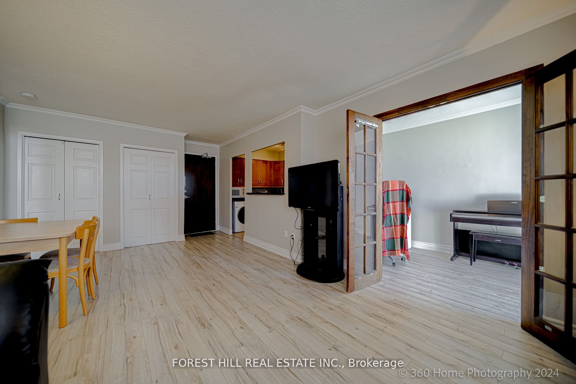 5949 Yonge Street 803 Property Photo 11