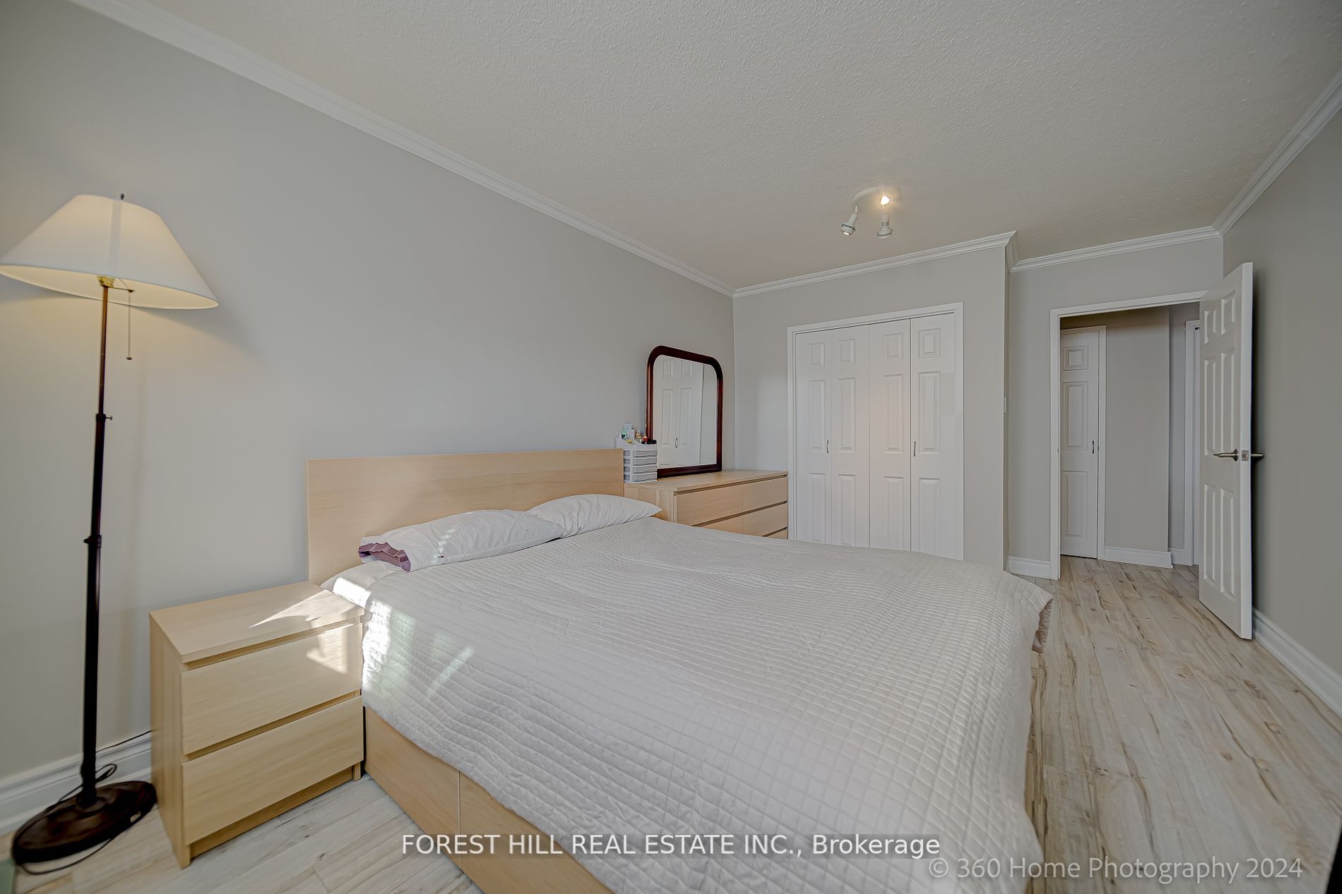 5949 Yonge Street 803 Property Photo 17