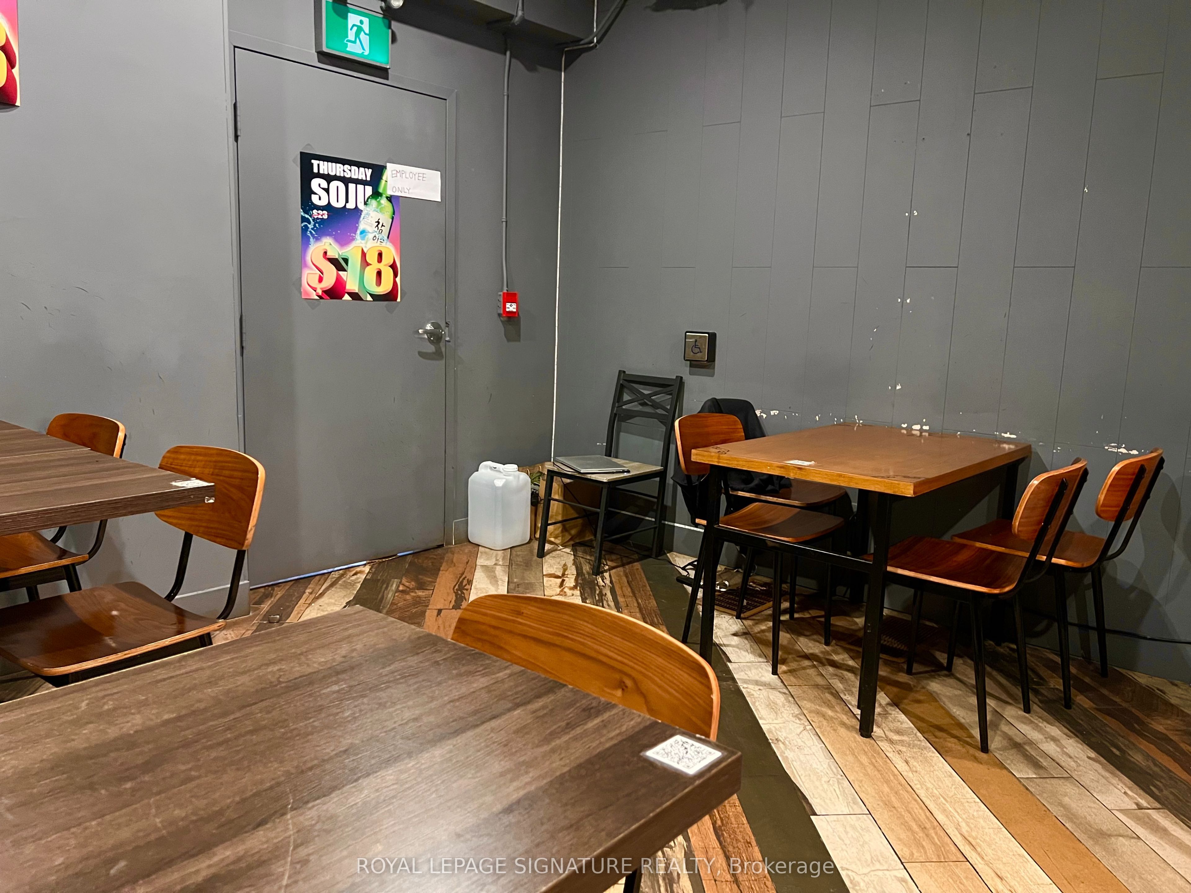 639 Yonge Street Property Photo 8