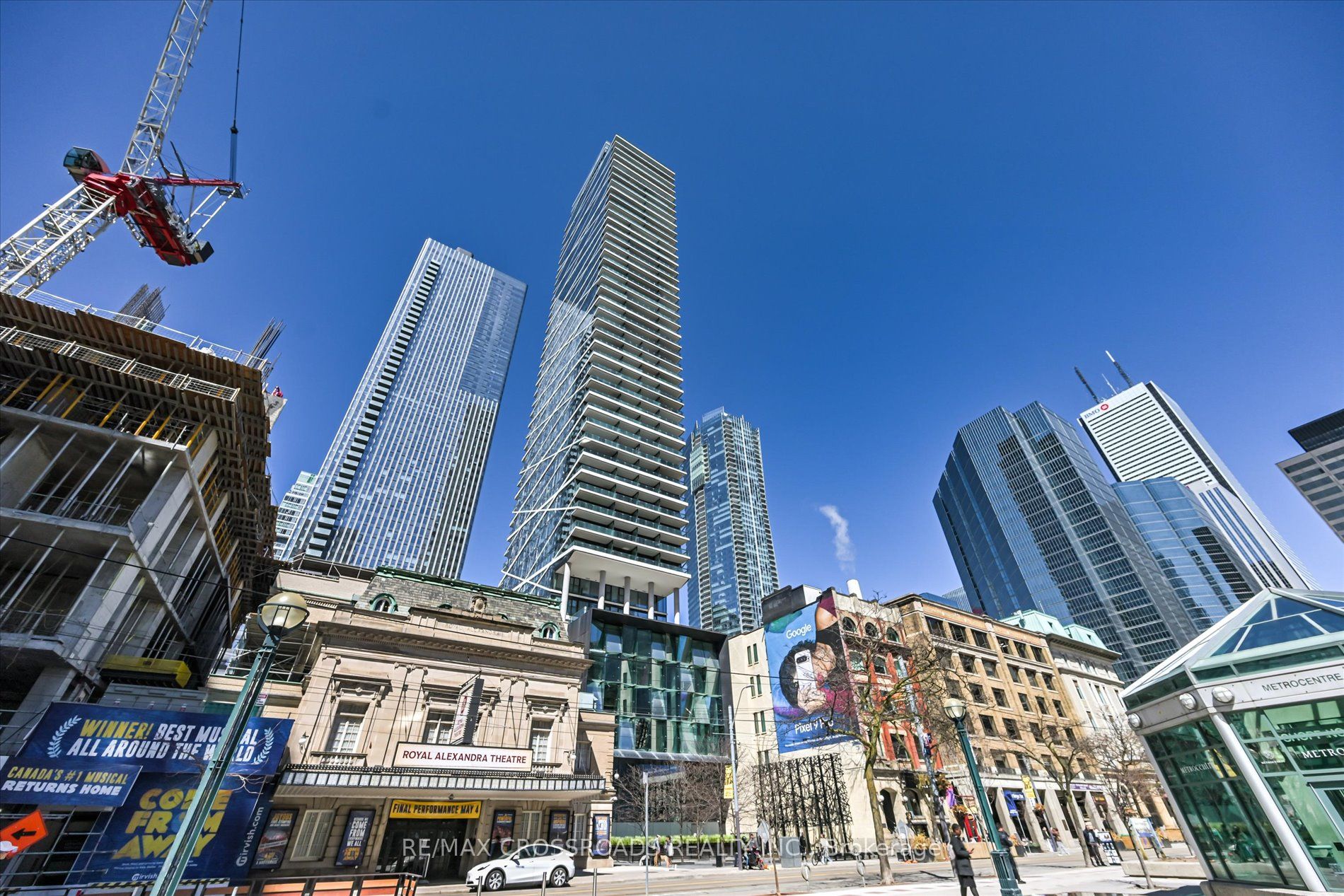 #3006 - 224 King Street Property Photo 1