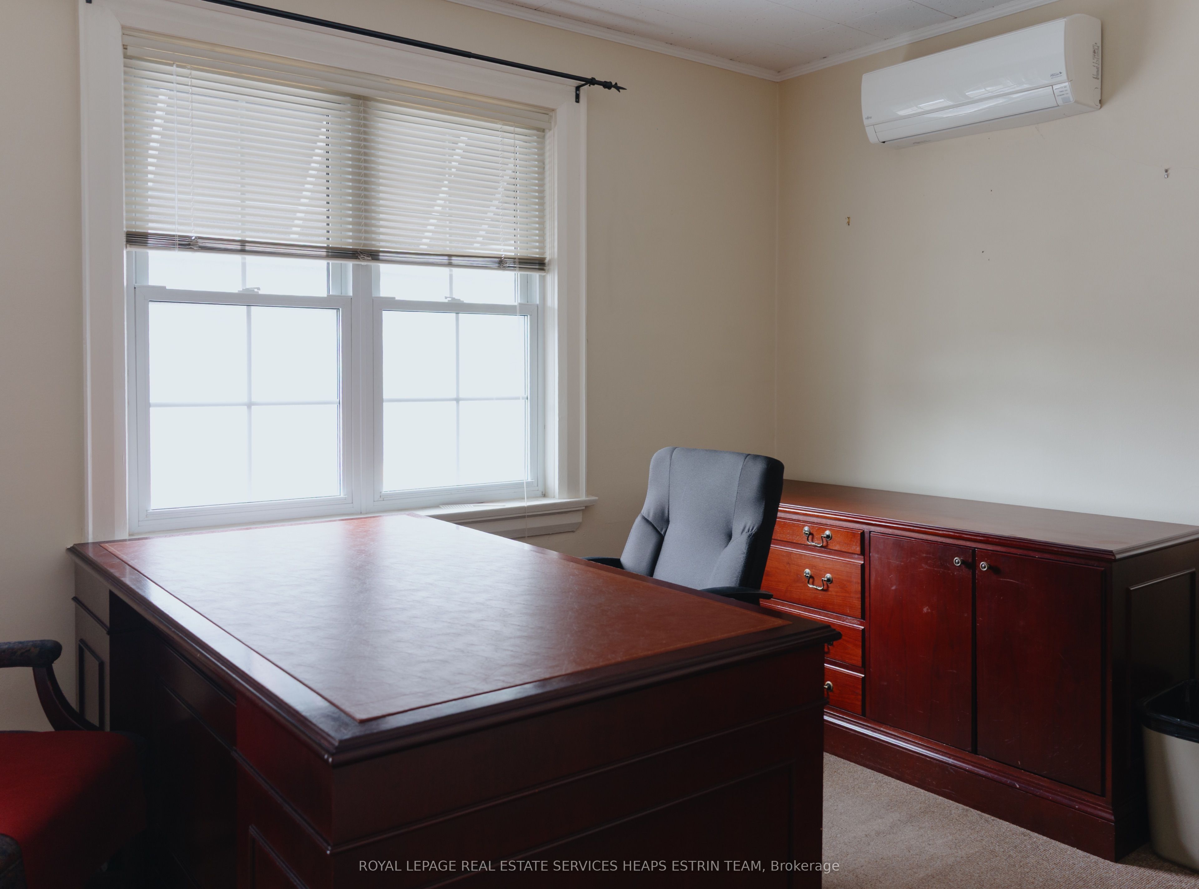 #unit 201 - 1395 Bayview Avenue Property Photo 4