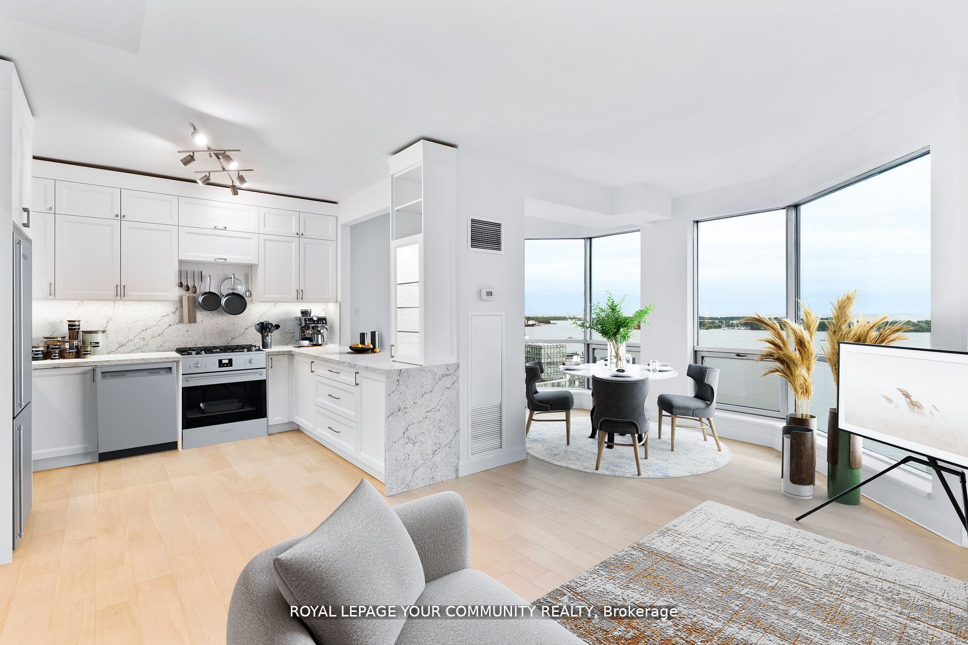 #2402 - 10 Queens Quay Property Photo 7