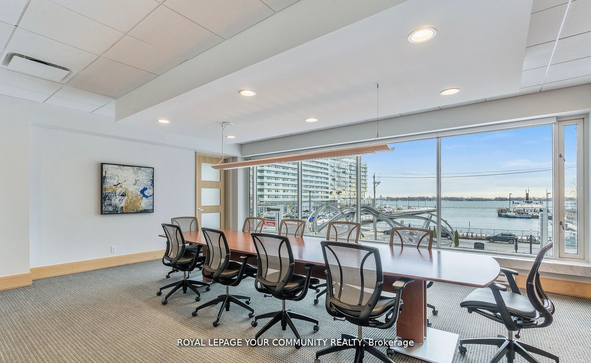 #2402 - 10 Queens Quay Property Photo 30