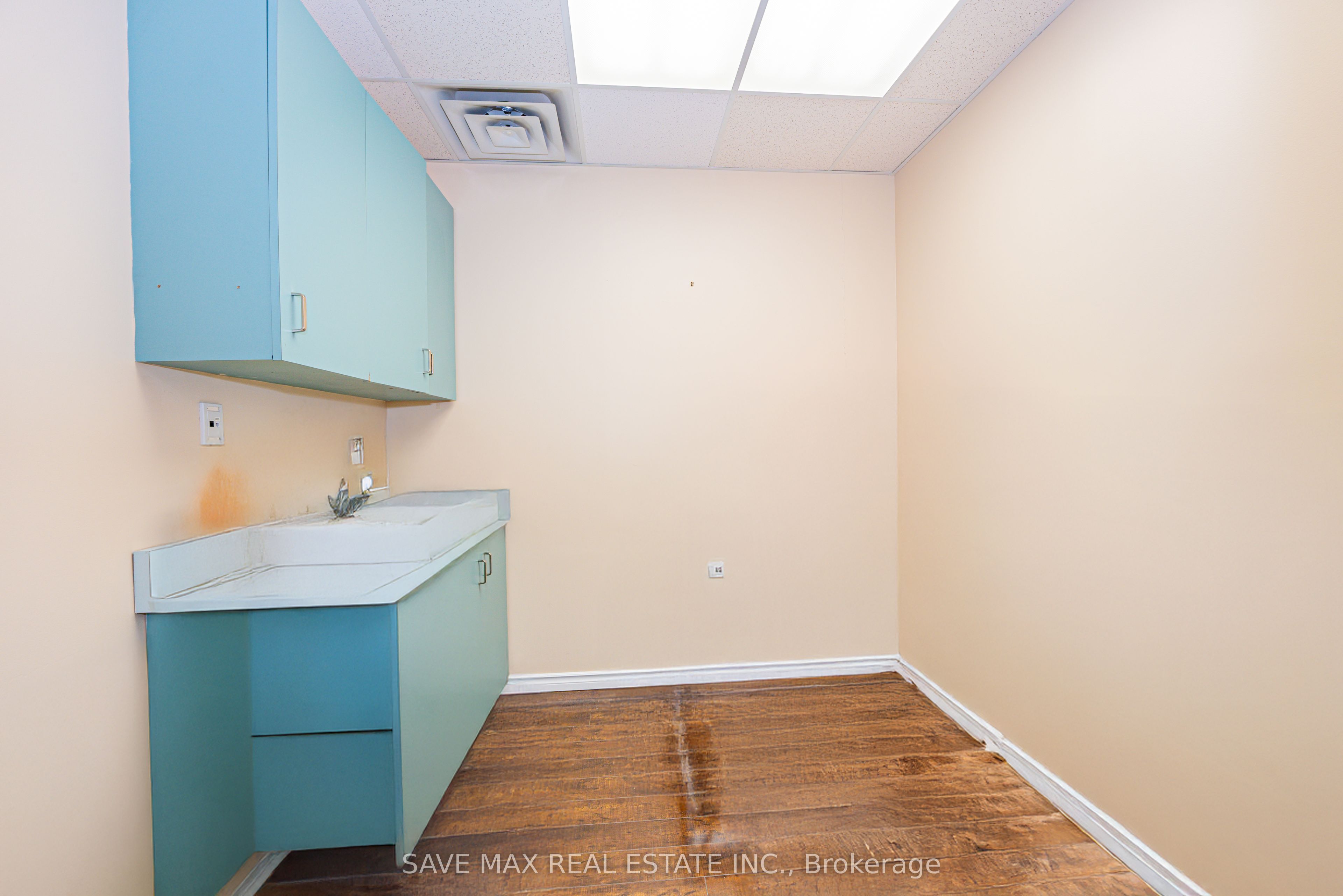 190 Wilson Avenue Property Photo 31