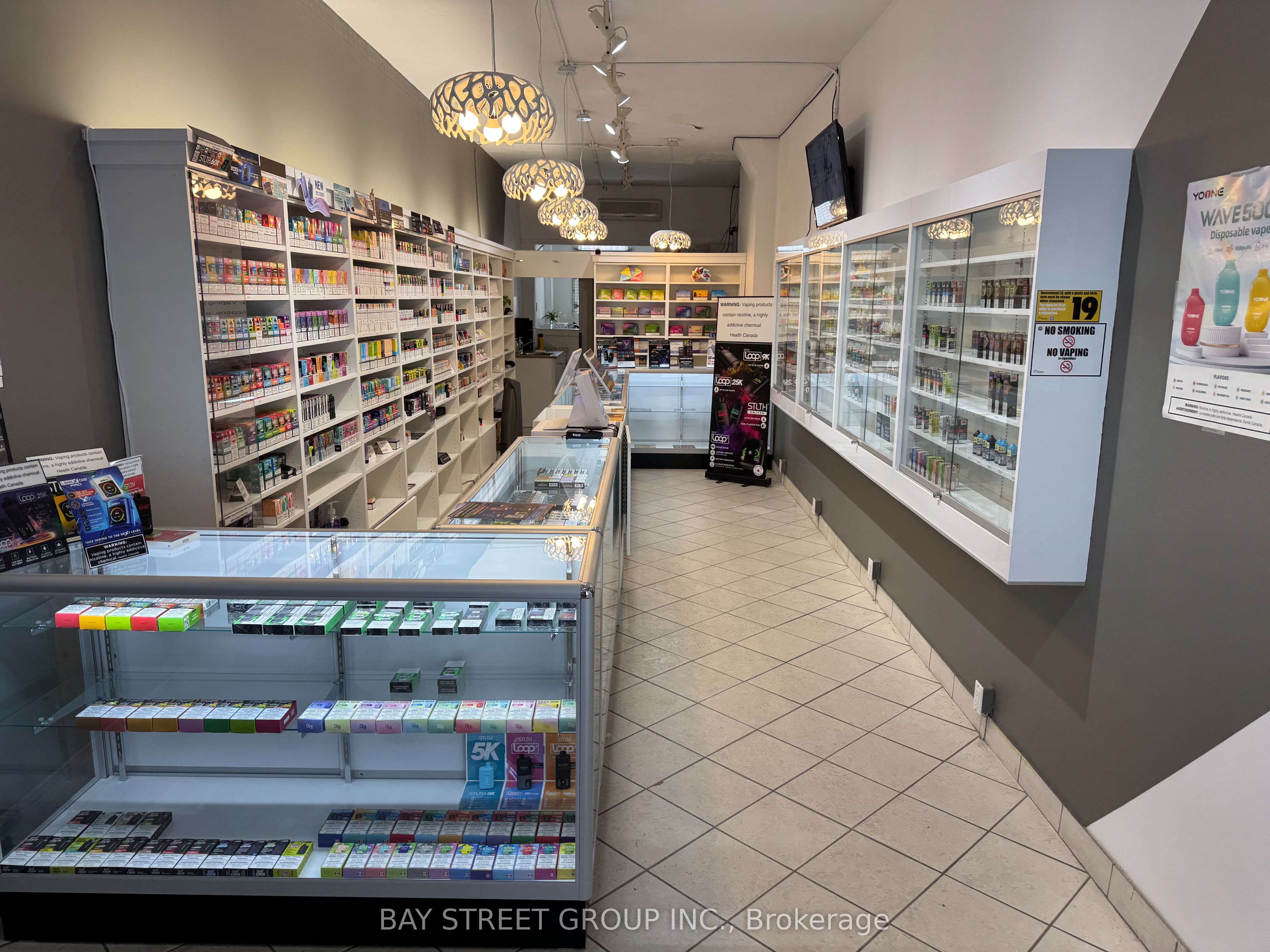 1003 Eglinton Avenue Property Photo 3
