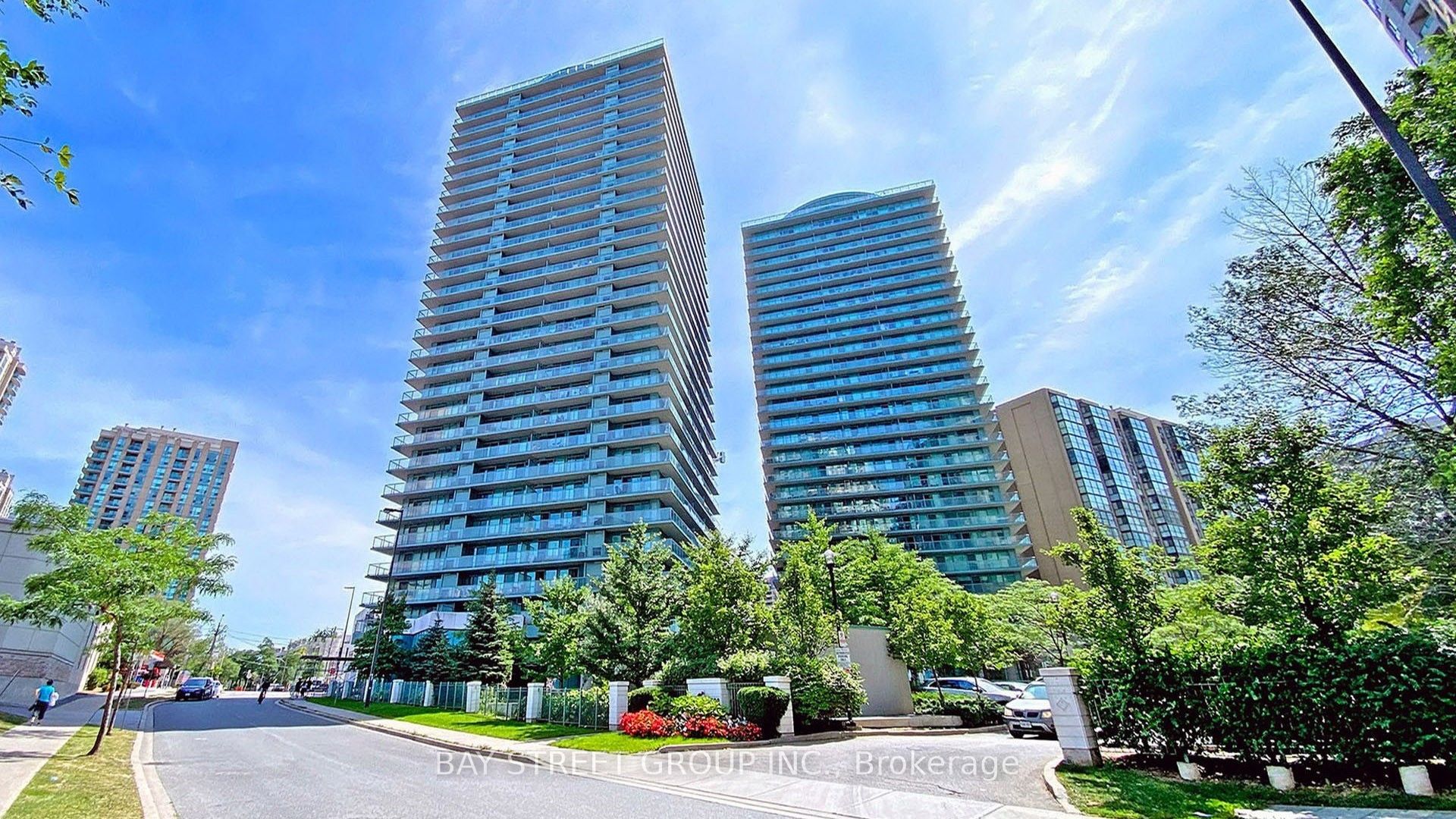 5500 Yonge Street 803 Property Photo 1