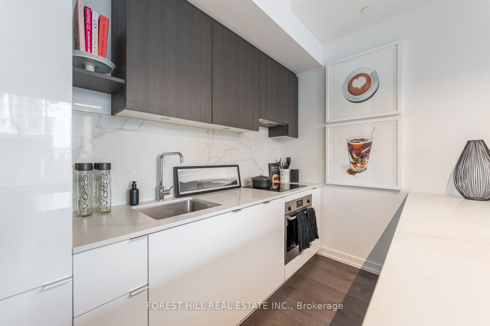 #103 - 161 Roehampton Avenue Property Photo 14