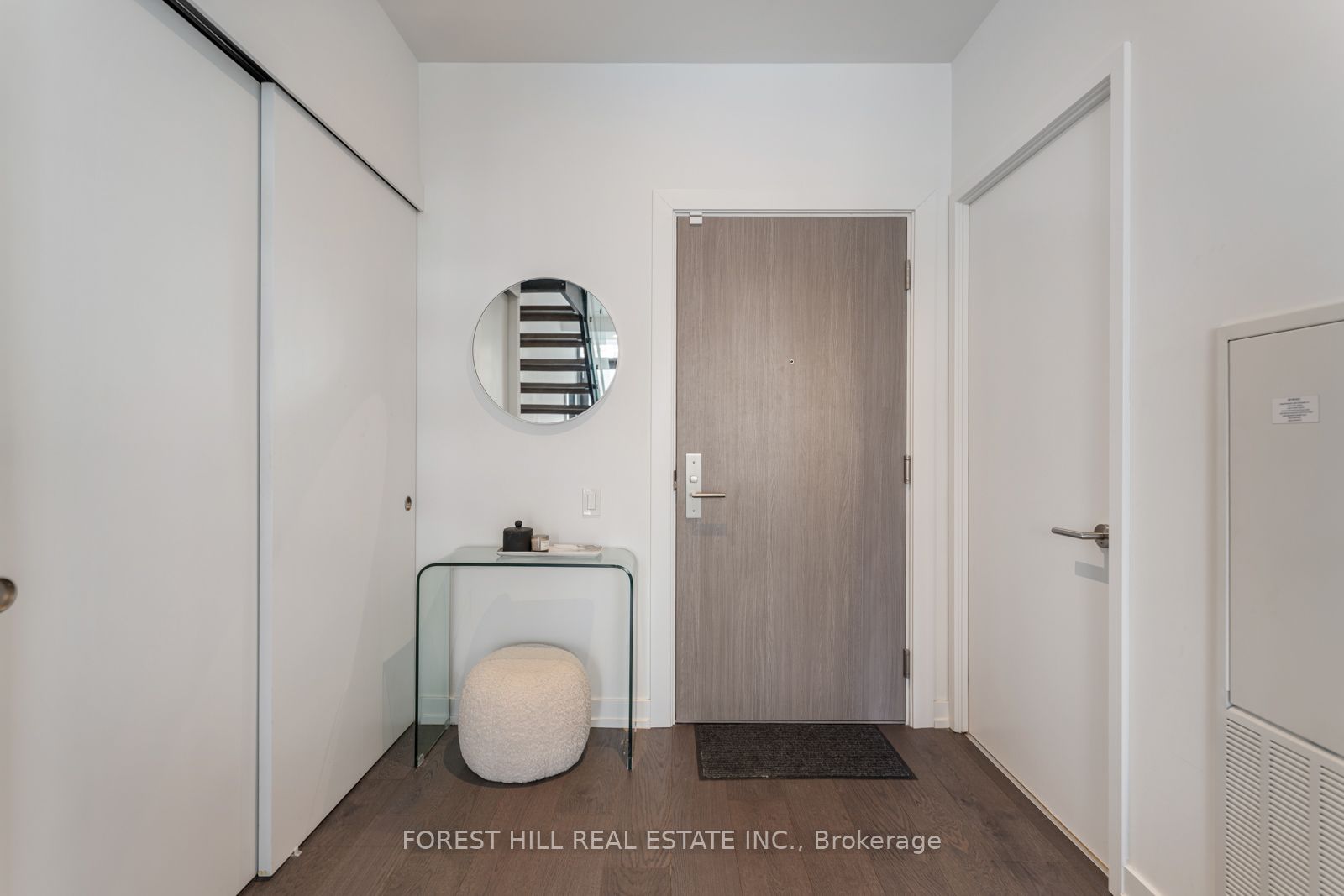 #103 - 161 Roehampton Avenue Property Photo 19