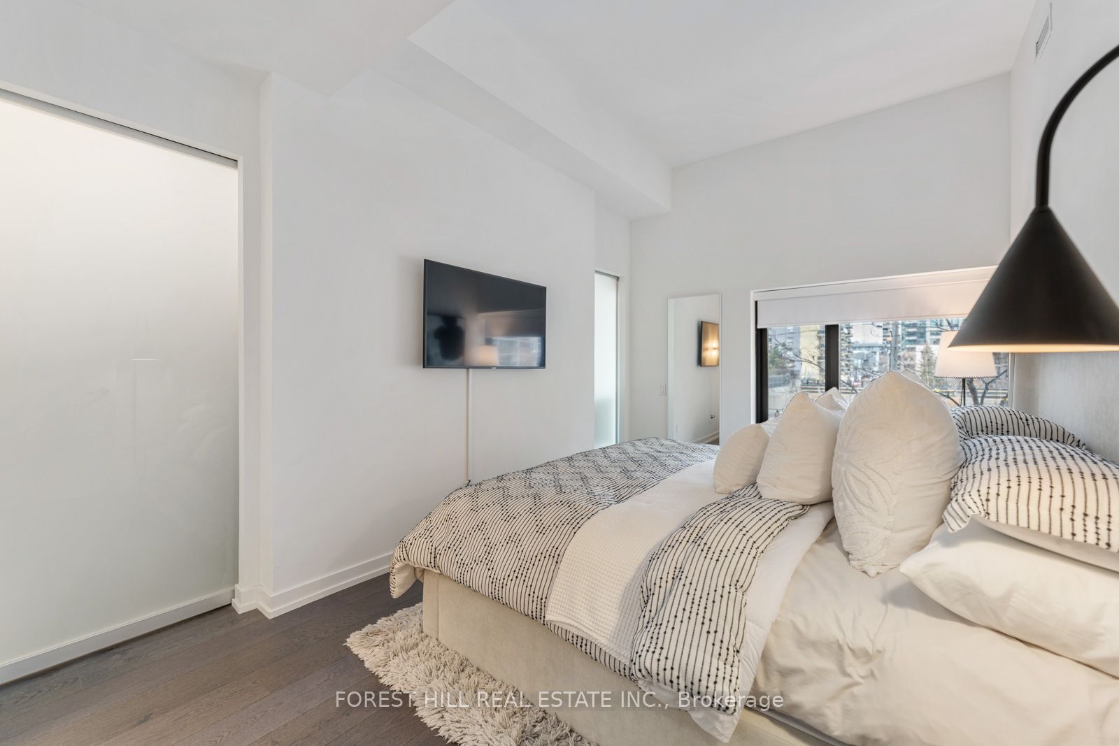 #103 - 161 Roehampton Avenue Property Photo 24