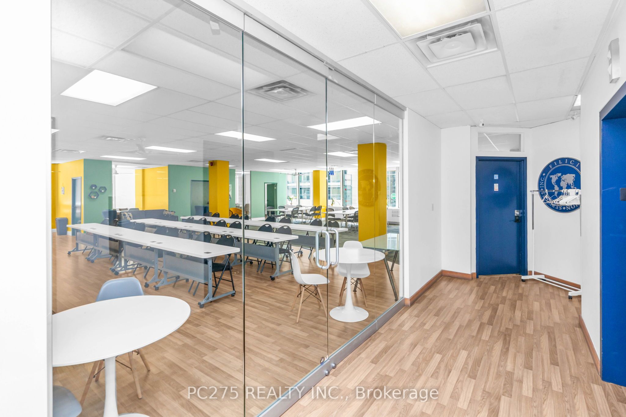 #302 - 120 Eglinton Avenue Property Photo 4