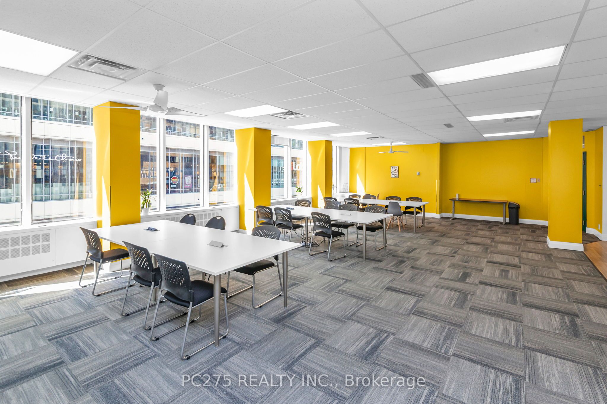 #302 - 120 Eglinton Avenue Property Photo 5