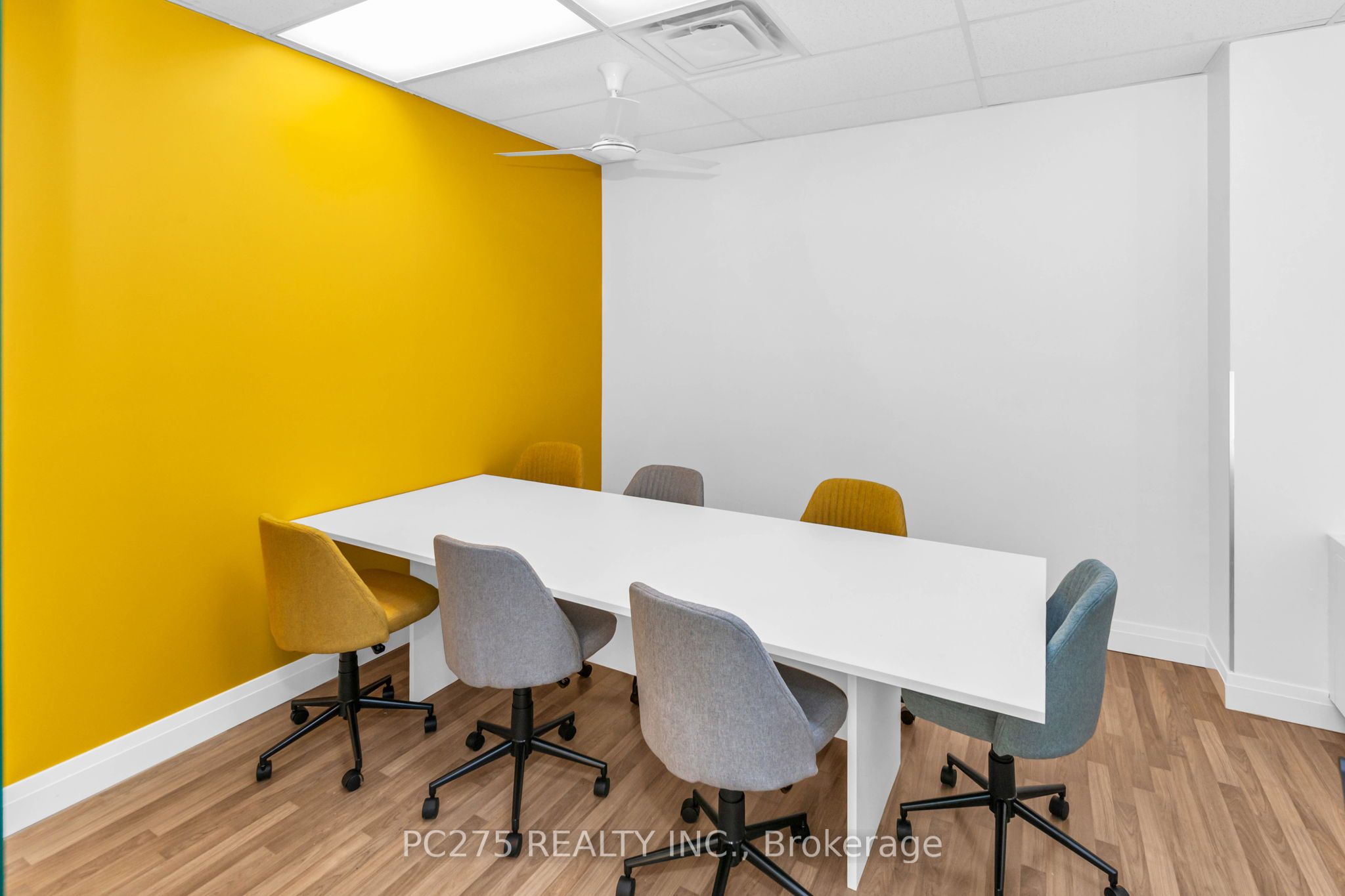 #302 - 120 Eglinton Avenue Property Photo 7