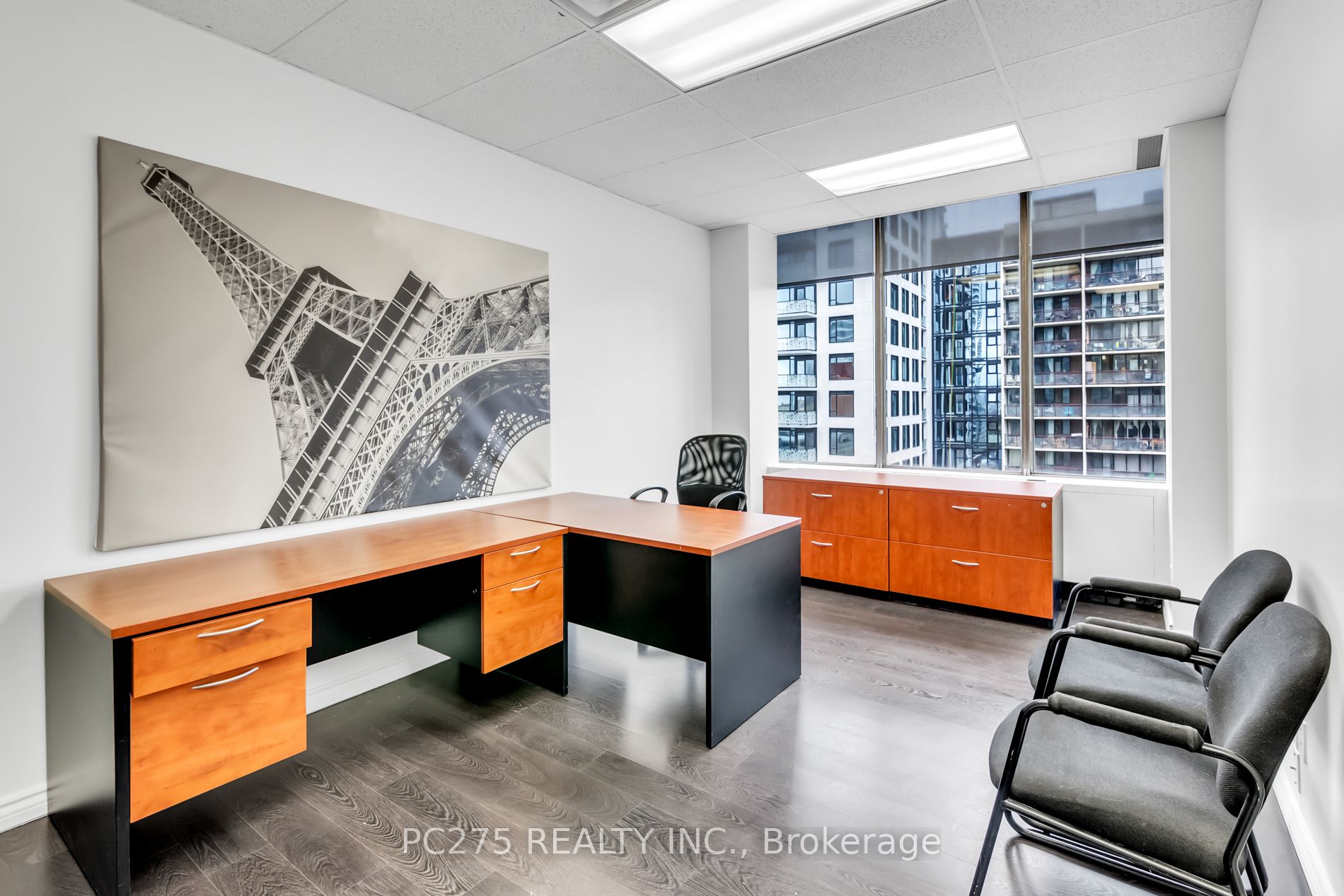 #5th Floor - 120 Eglinton Avenue Property Photo 3