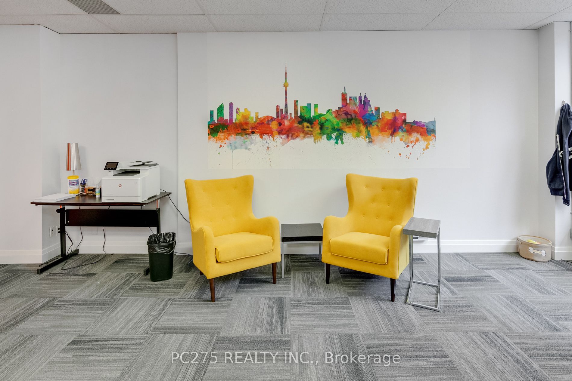#5th Floor - 120 Eglinton Avenue Property Photo 14