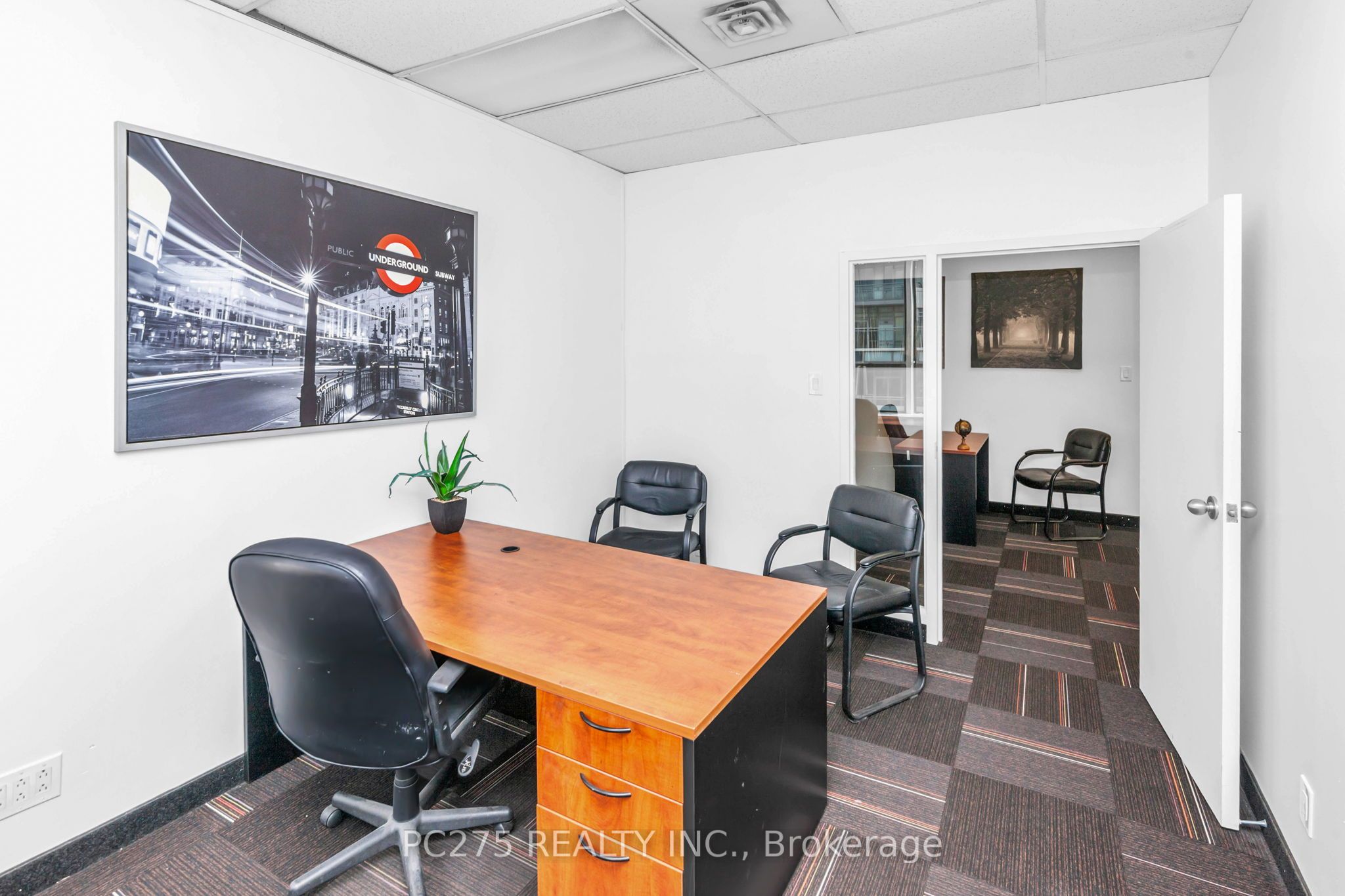 #708 - 120 Eglinton Avenue Property Photo 1