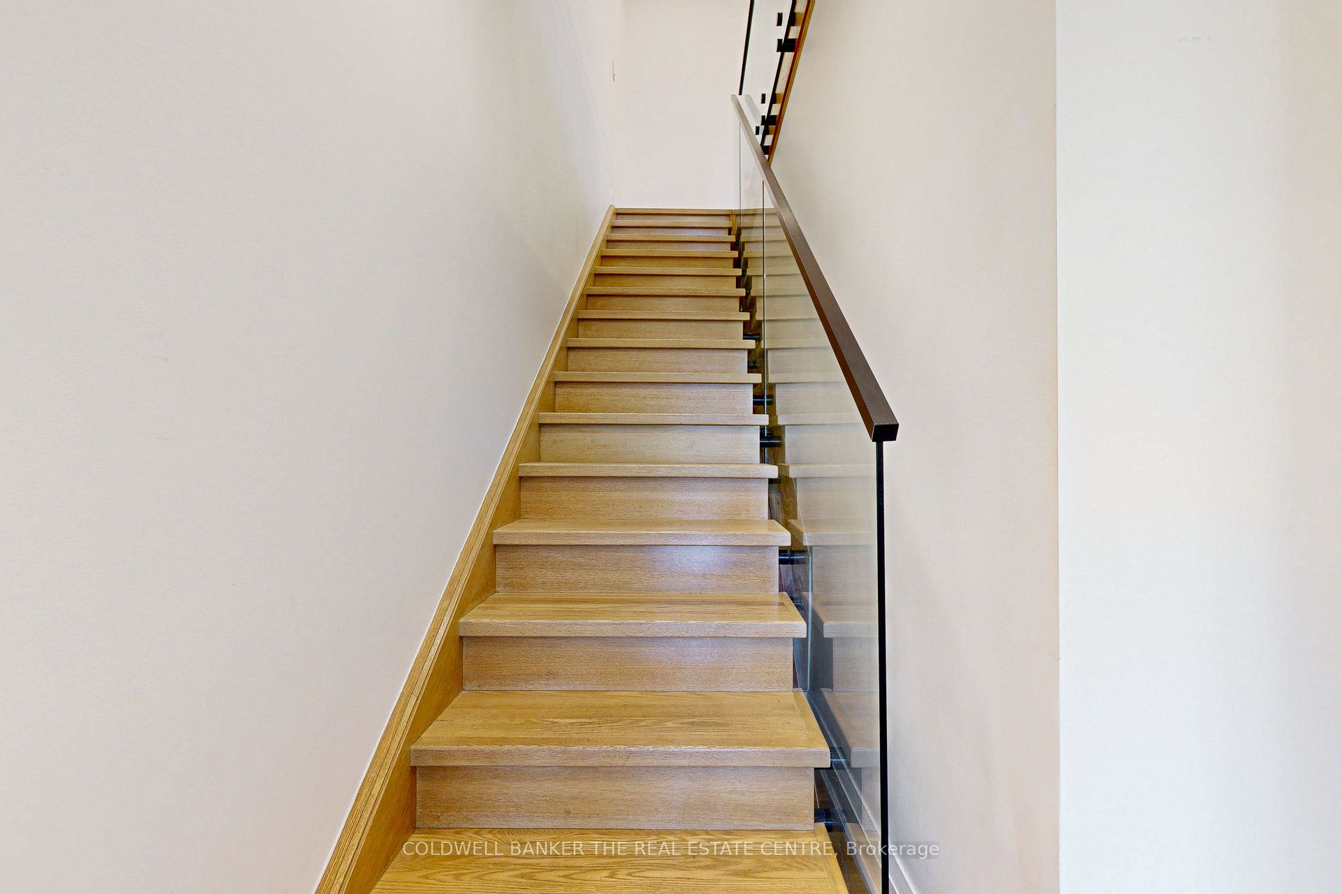 351 Clinton Street Property Photo 14