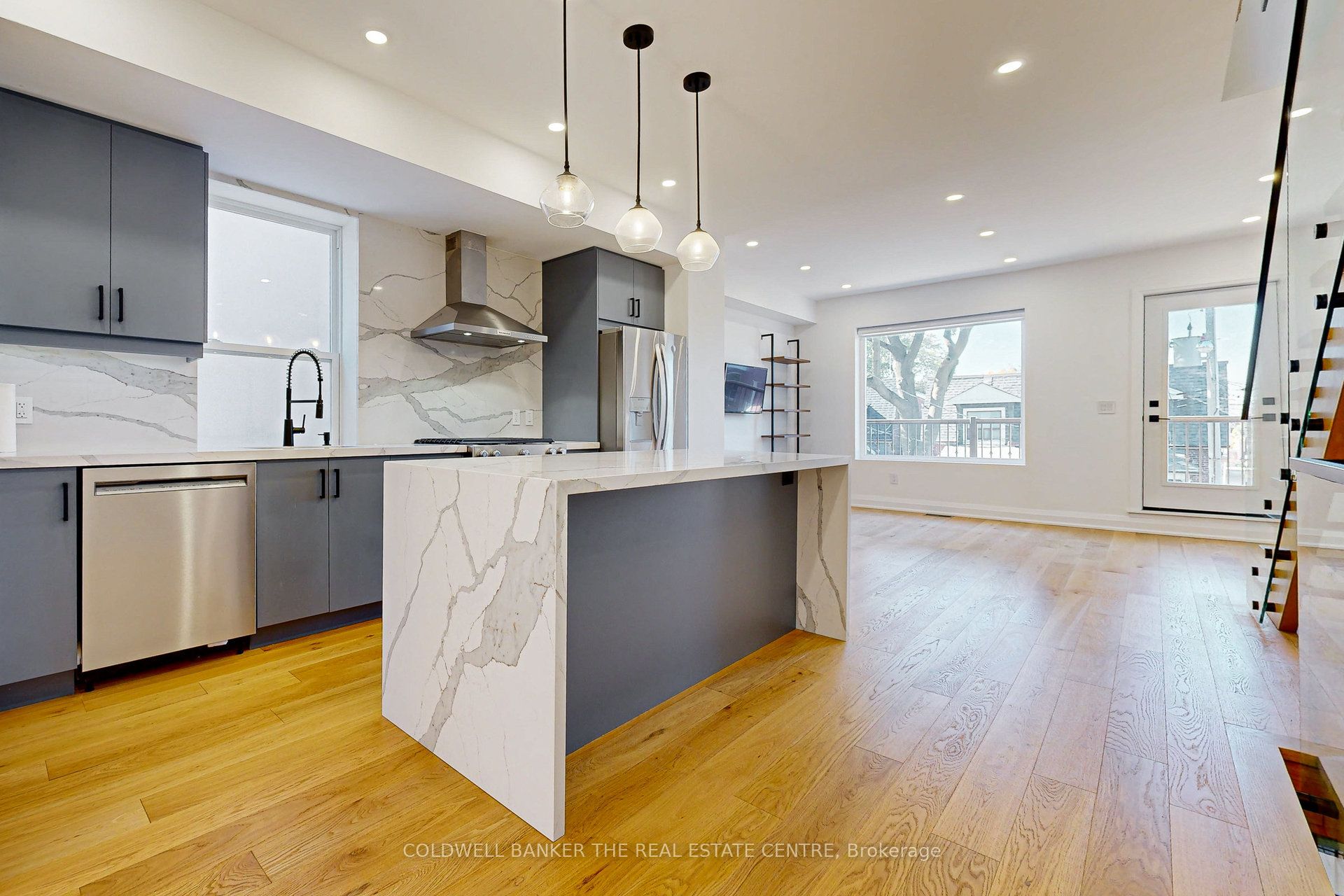 351 Clinton Street Property Photo 15