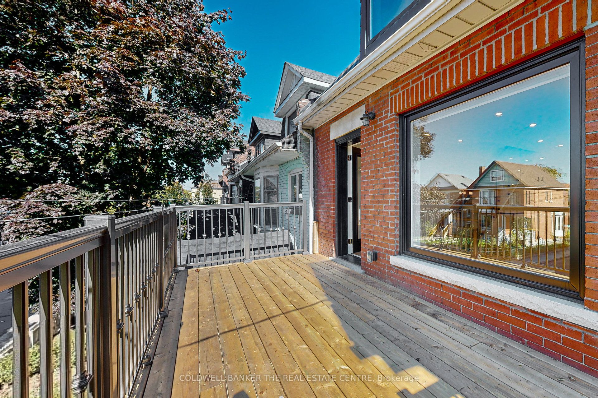 351 Clinton Street Property Photo 27