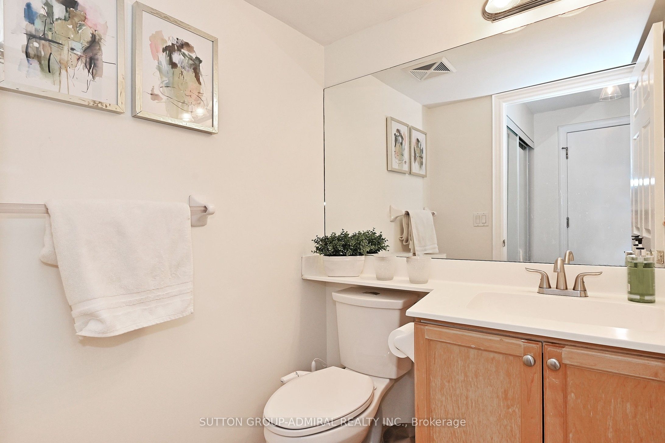 15 Greenview Avenue 305 Property Photo 40