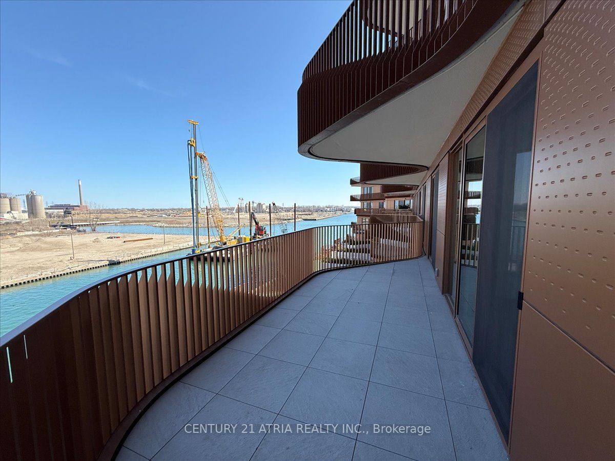 155 Merchants' Wharf N/a 501 Property Photo 2