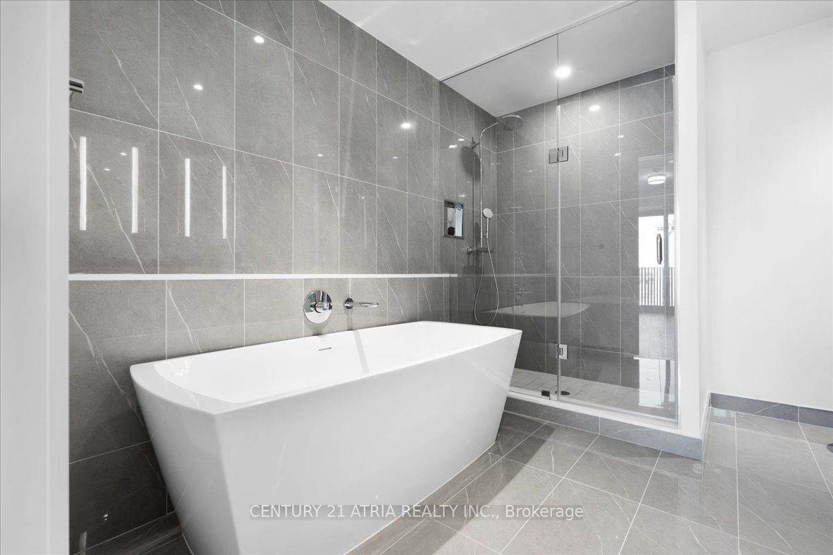 155 Merchants' Wharf N/a 501 Property Photo 17