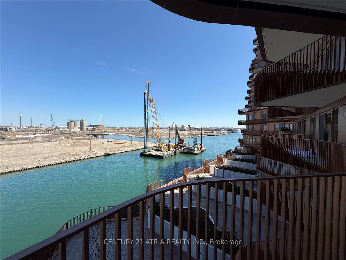 155 Merchants' Wharf N/a 501 Property Photo 24