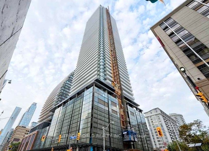 #2403 - 501 Yonge Street Property Photo 1