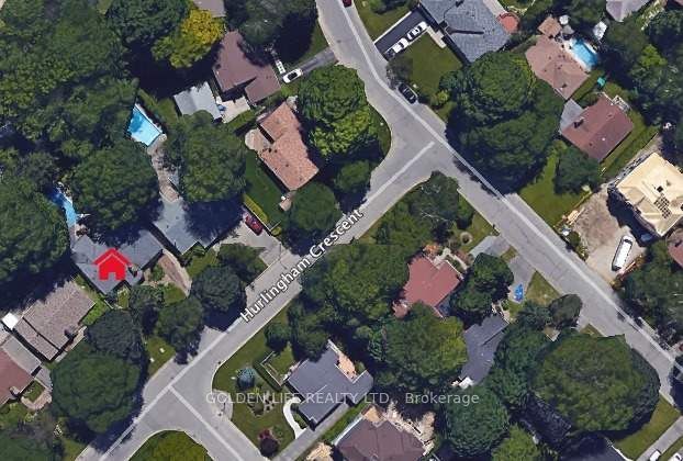 5 Hurlingham Crescent Property Photo 3