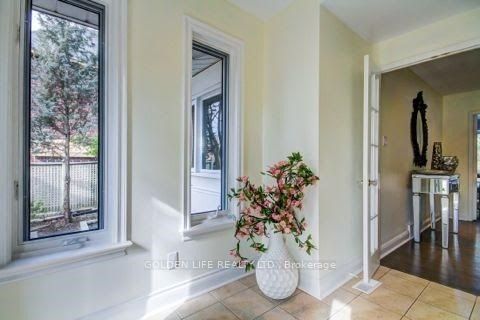 5 Hurlingham Crescent Property Photo 10