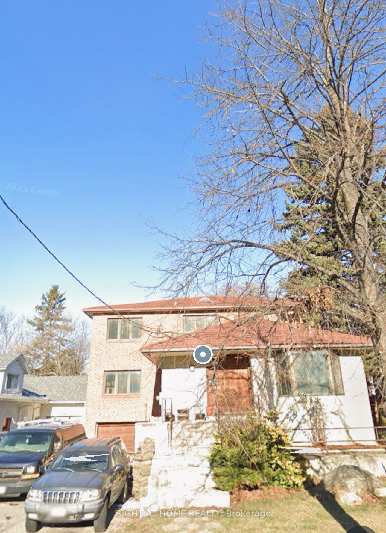 16 Connaught Avenue Property Photo 1