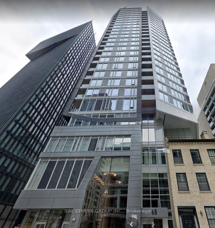 #1602 - 68 Shuter Street Property Photo 1