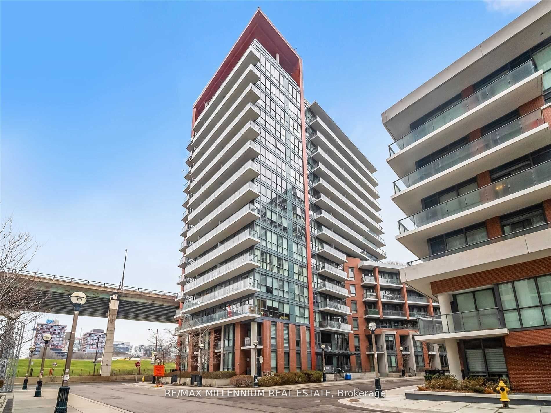 #710 - 50 Bruyeres Mews Property Photo 1