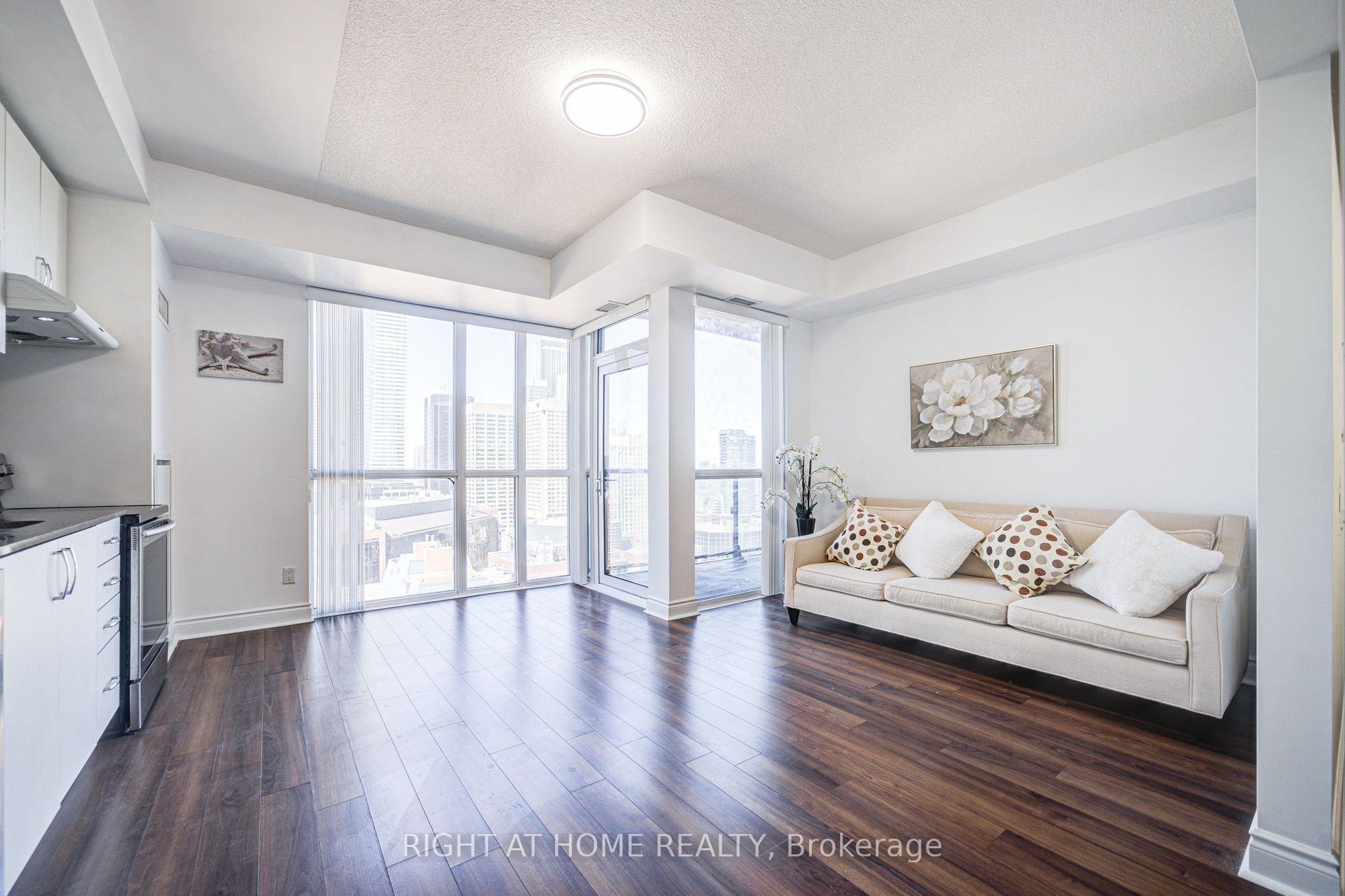 #3008 - 28 Ted Rogers Way Property Photo 1