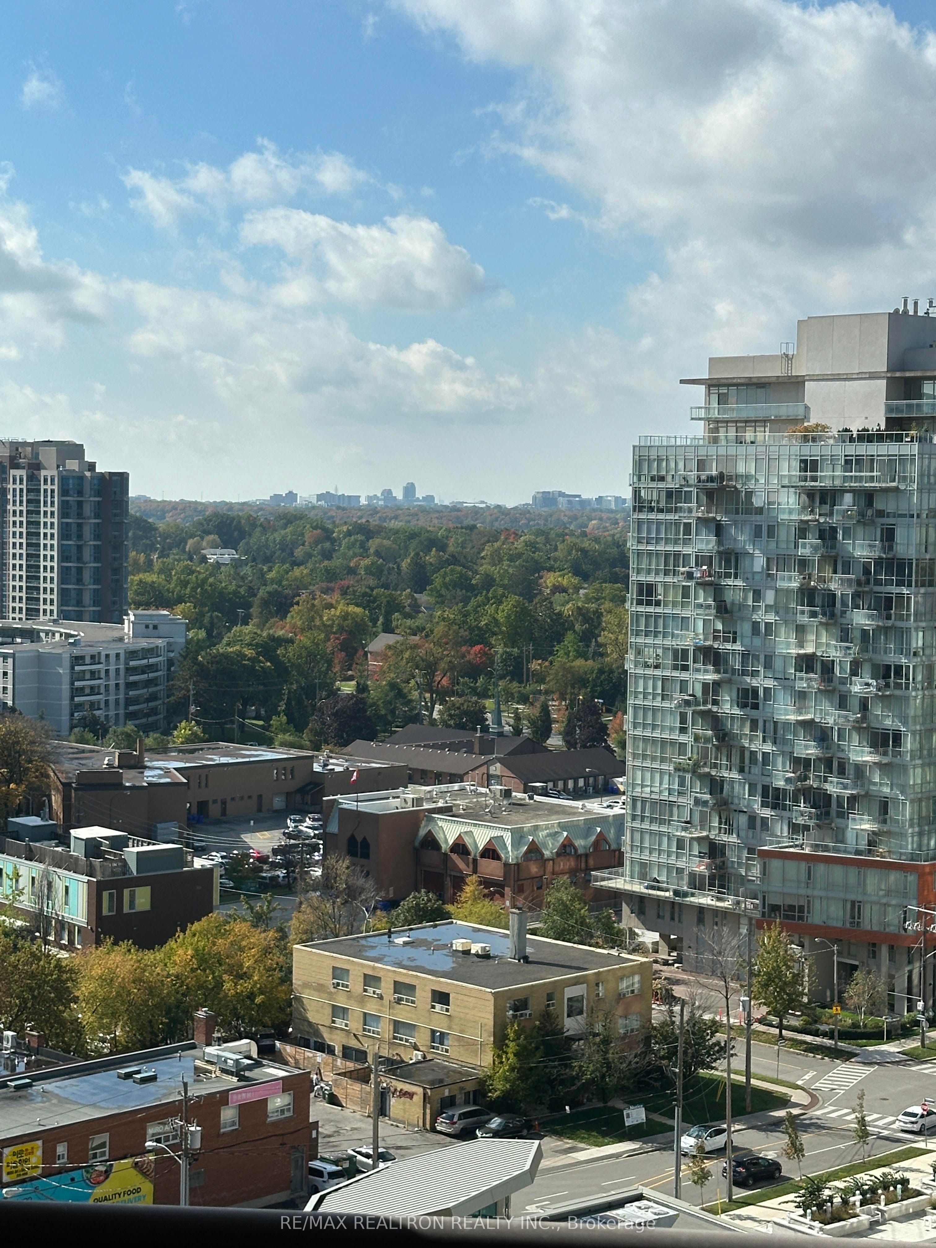 #1314 - 5 Northtown Way Property Photo 3