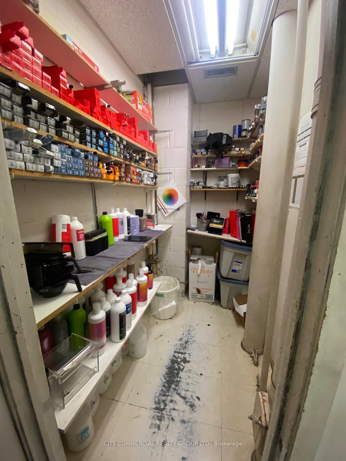 #12 - 1177 Yonge Street Property Photo 8