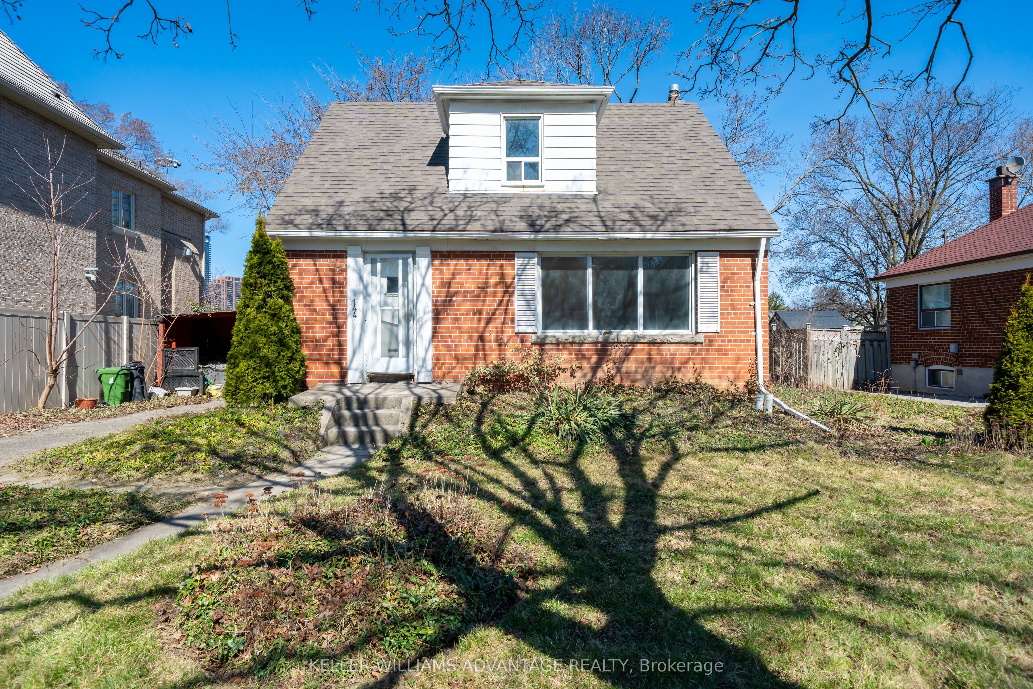 144 Upper Canada Drive Property Photo 1