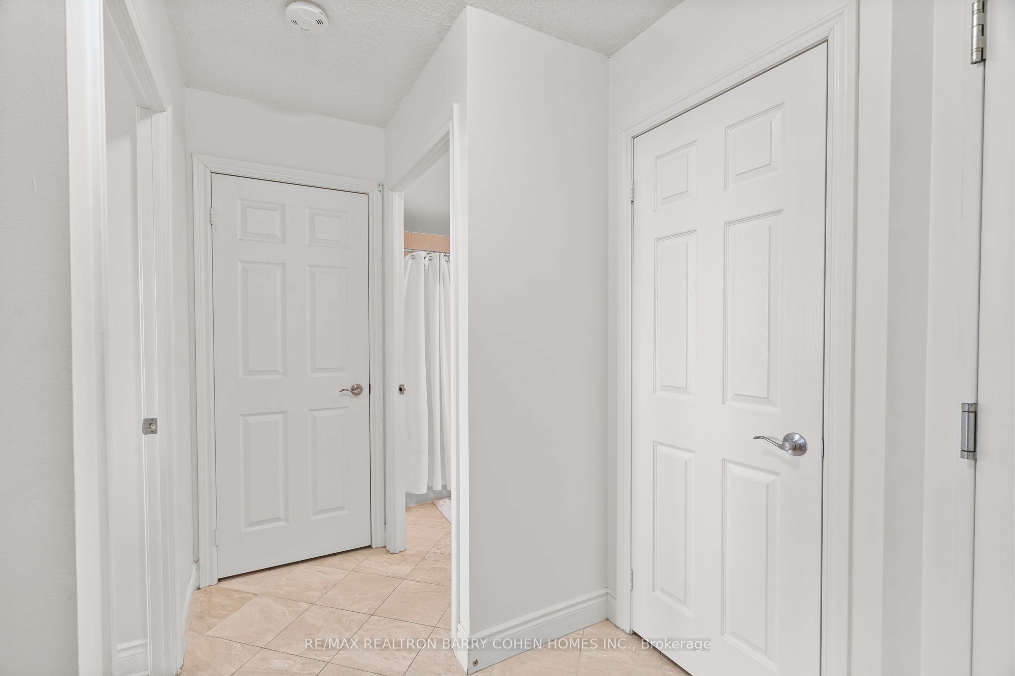 80 Harrison Garden Boulevard 624 Property Photo 12