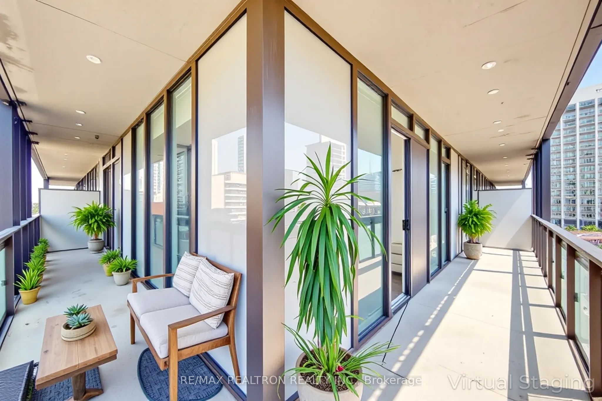 8 Eglinton Avenue E 1602 Property Photo 2