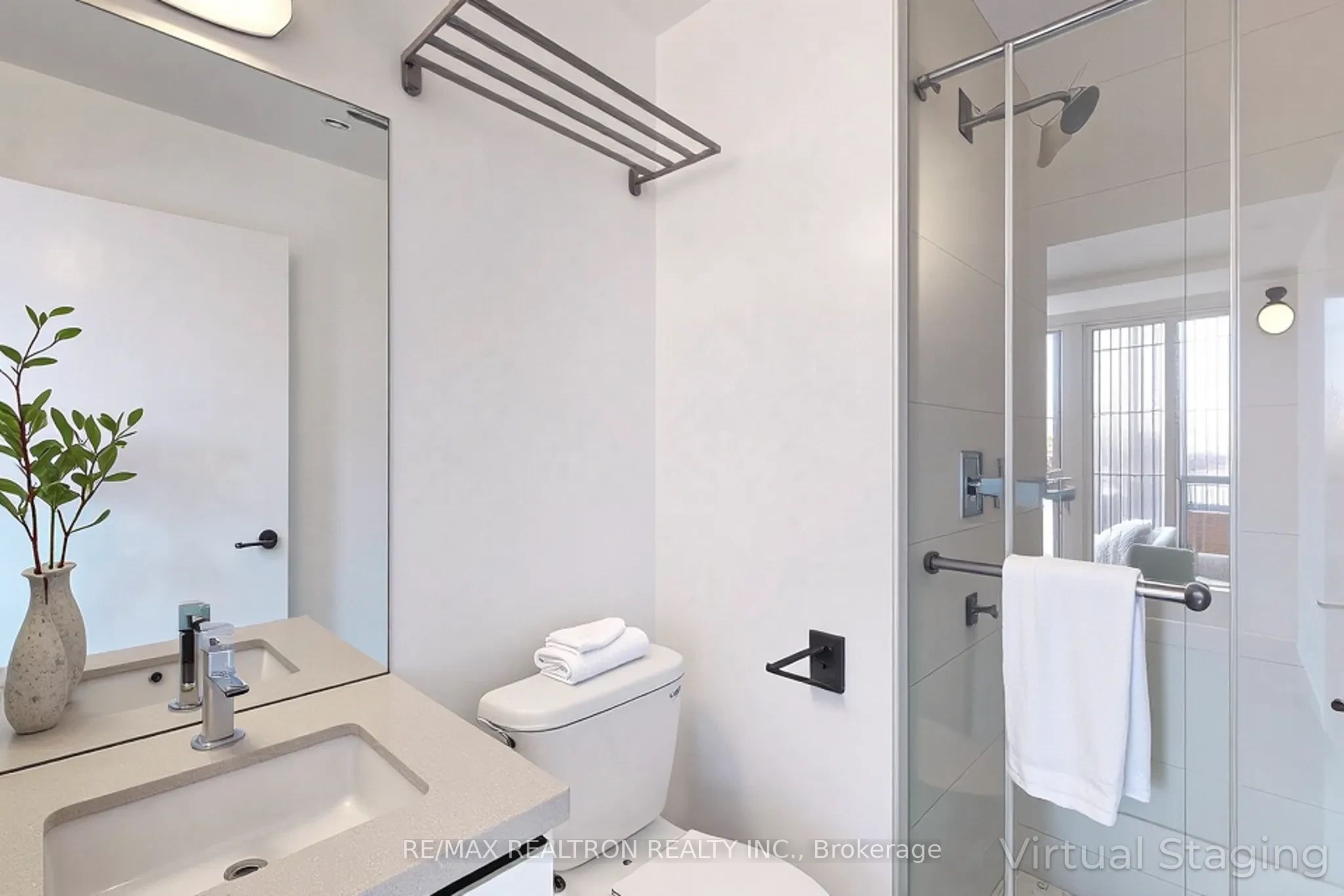 8 Eglinton Avenue E 1602 Property Photo 7