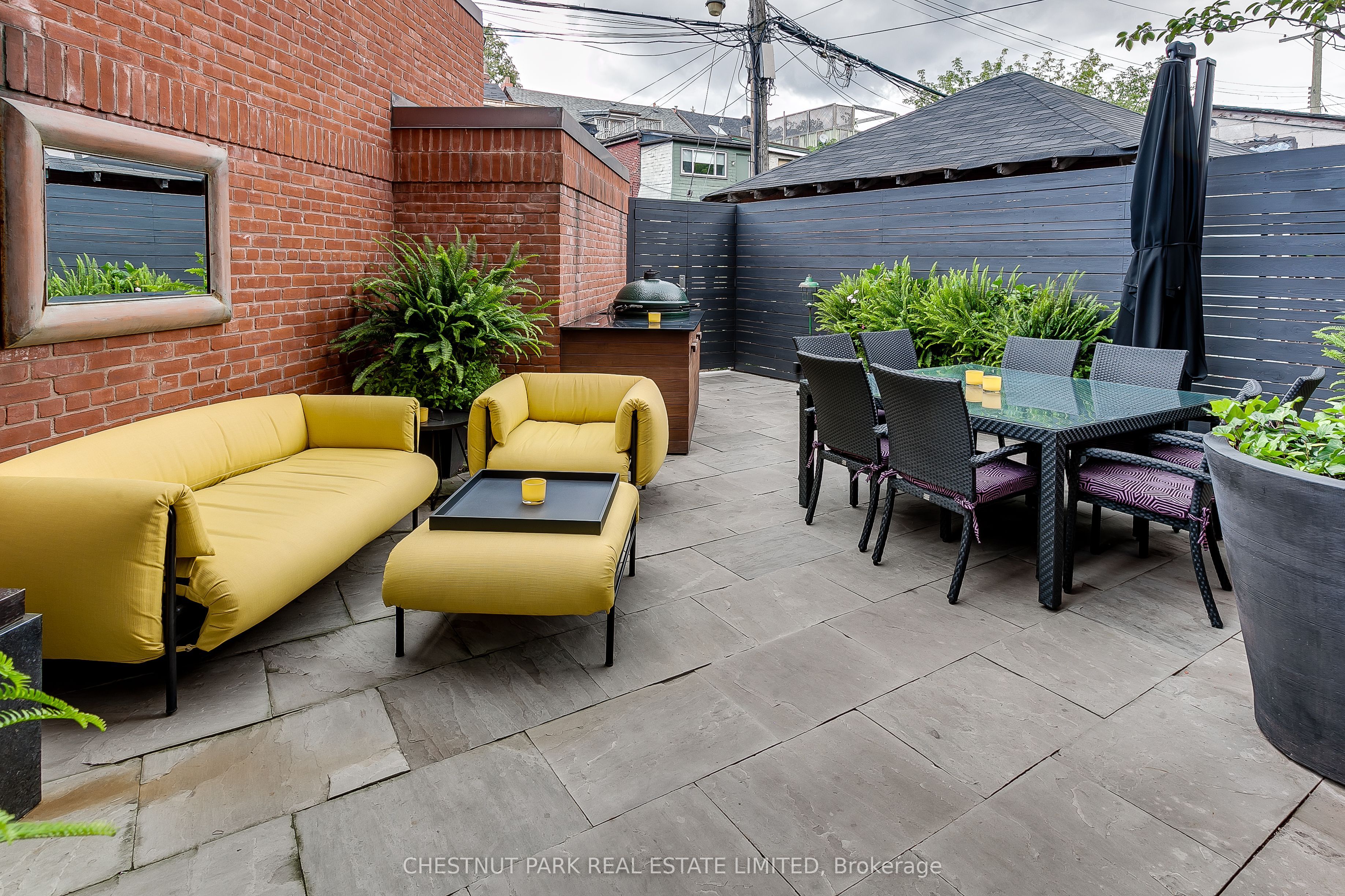 314 Palmerston Boulevard Property Photo 8