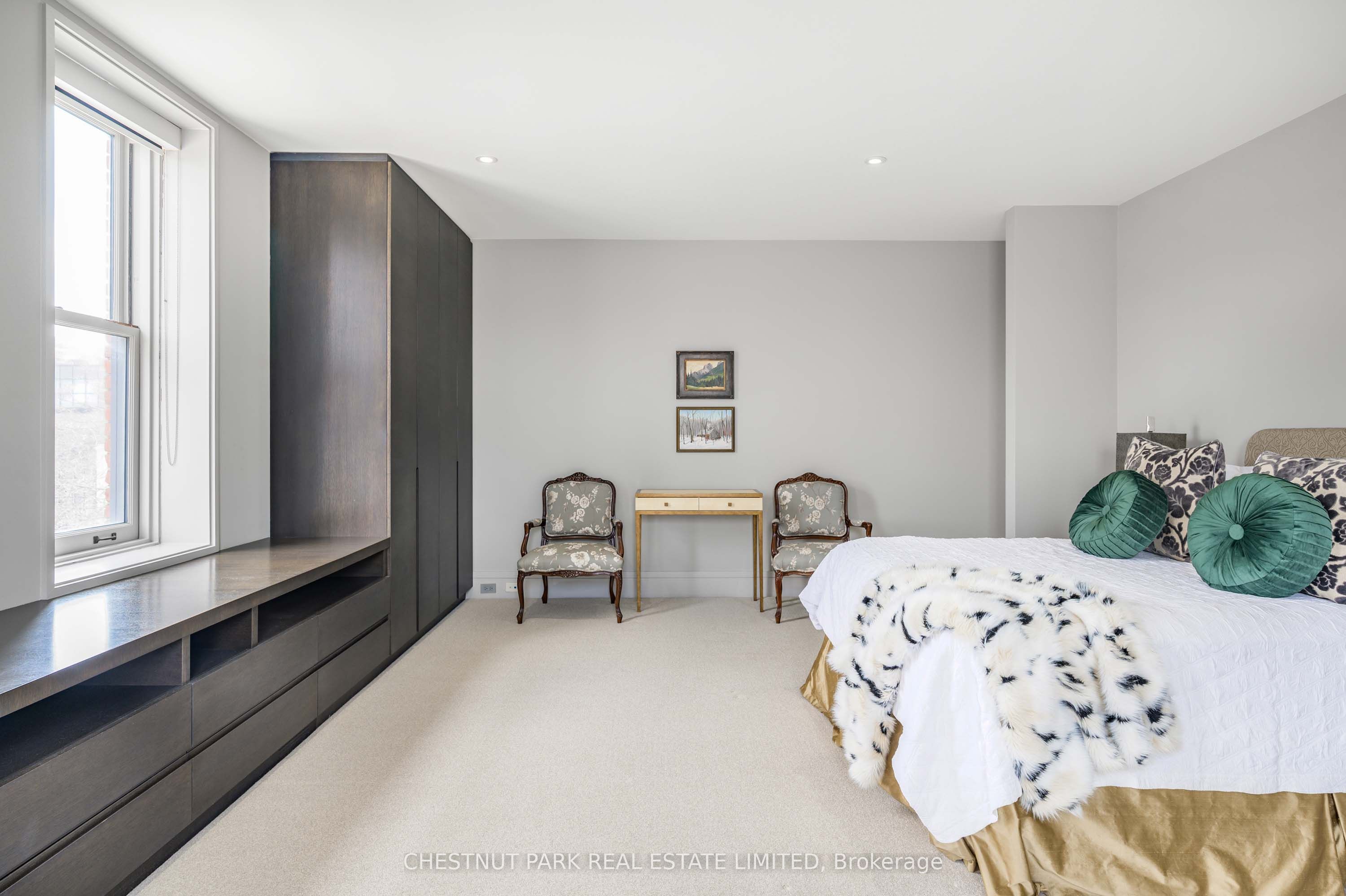 314 Palmerston Boulevard Property Photo 21