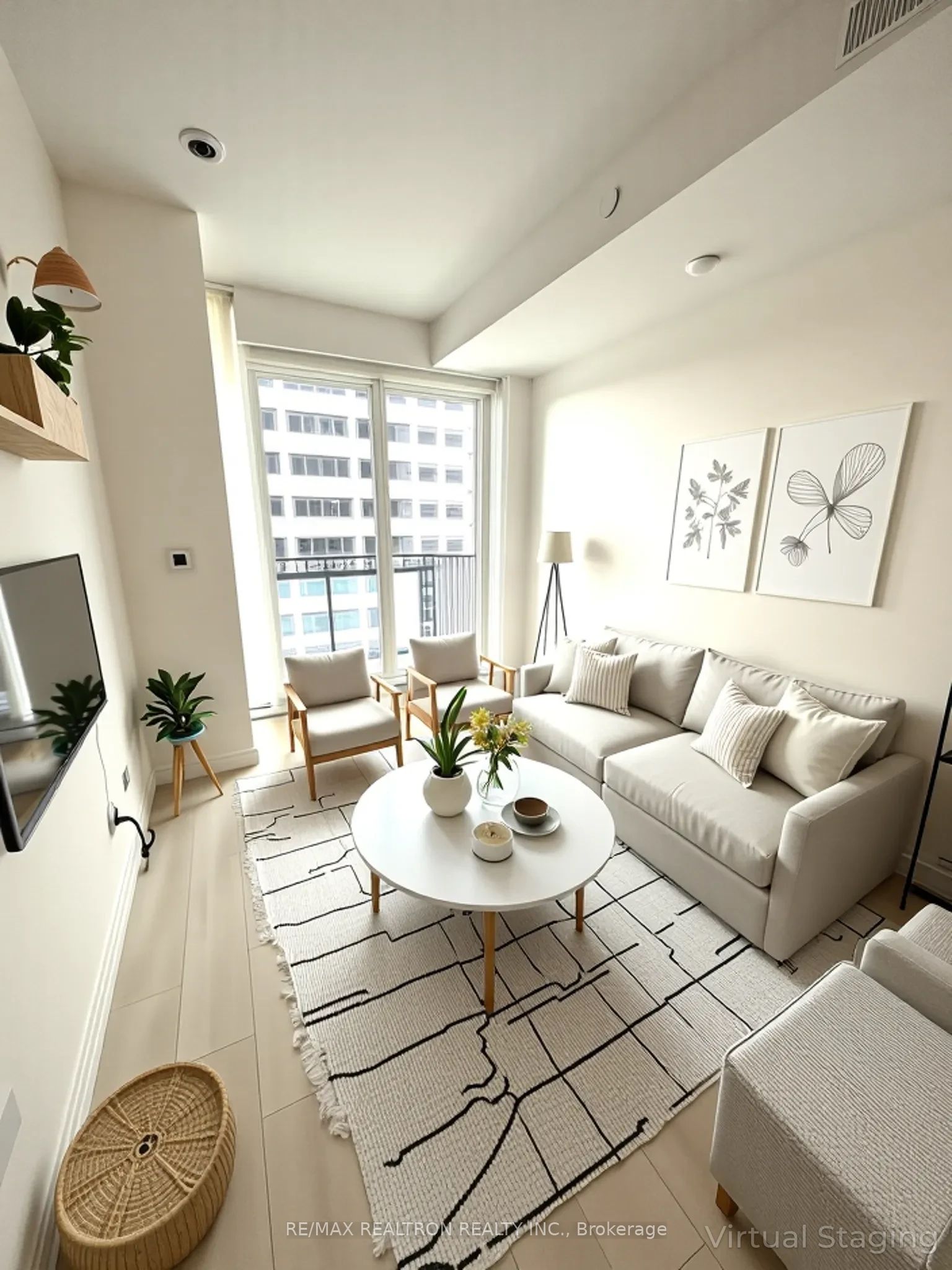 8 Eglinton Avenue E 2003 Property Photo 1