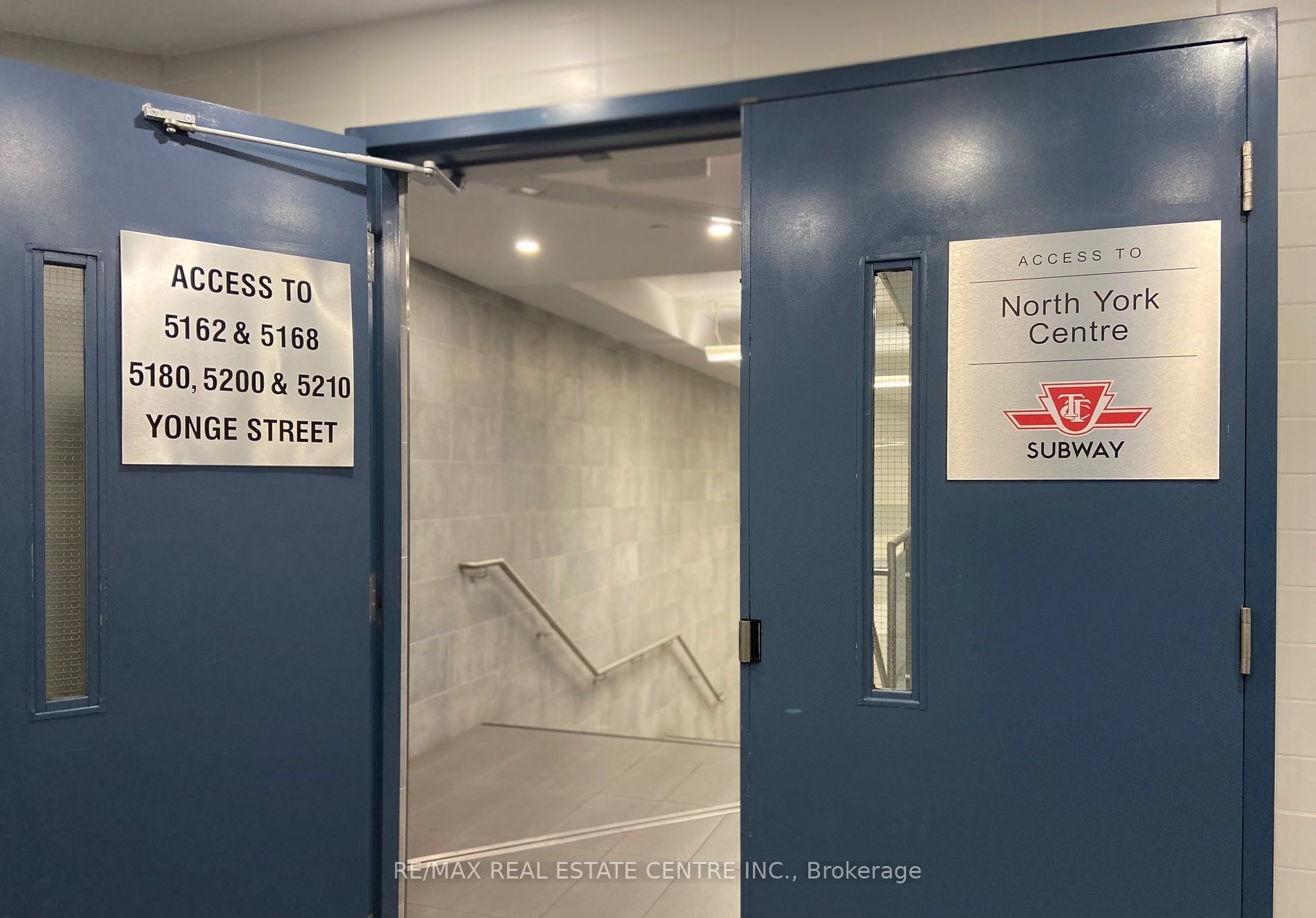 5180 Yonge Street P2/20 Property Photo 4