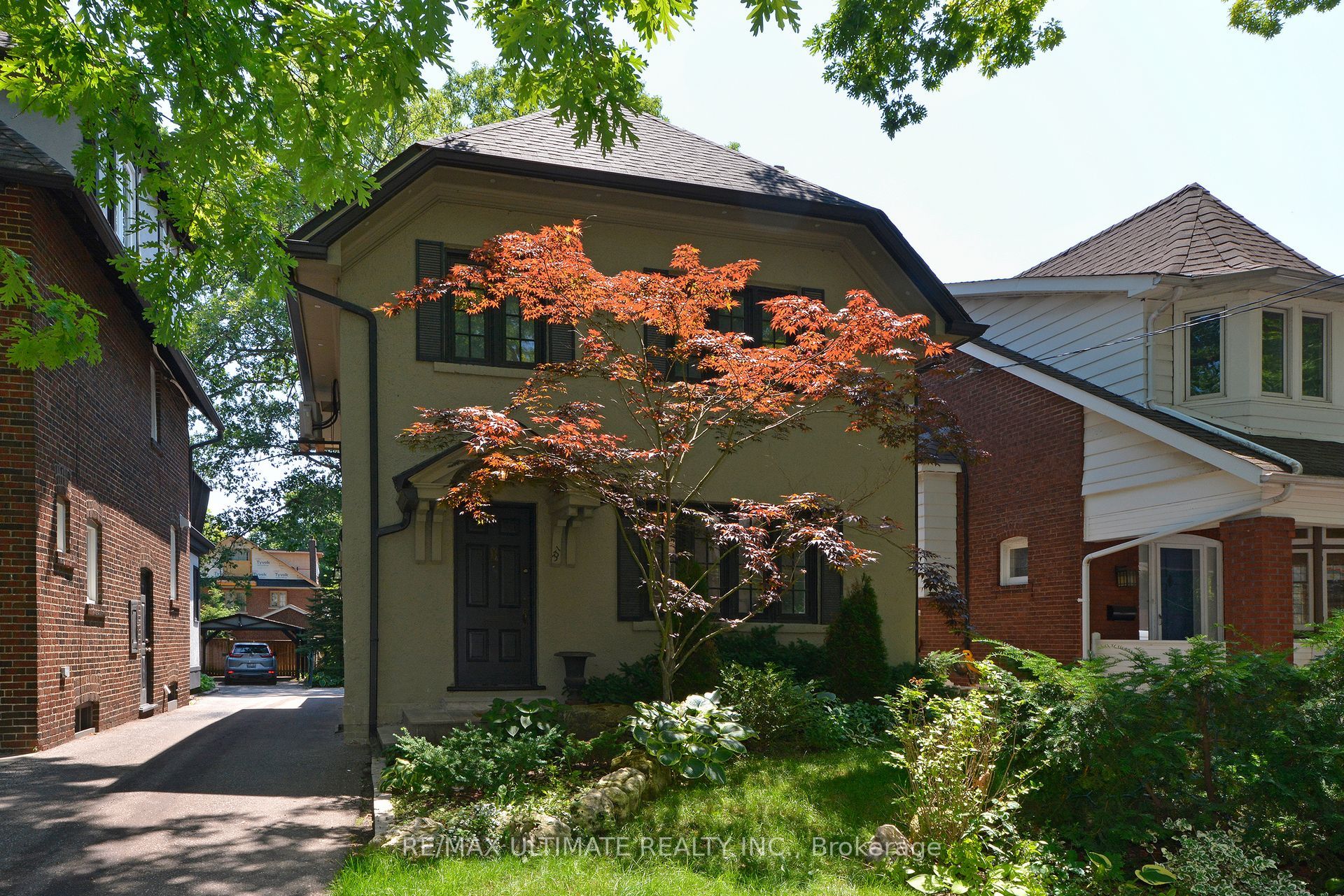 331 St Clair Avenue Property Photo 1