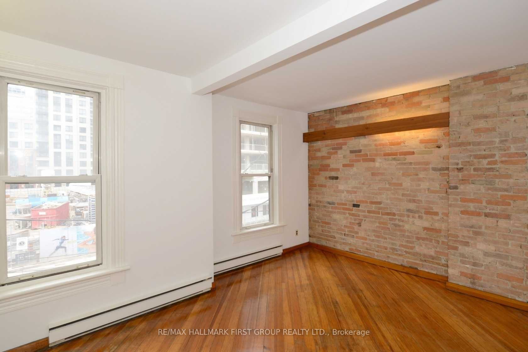 37 Mutual Street Property Photo 10