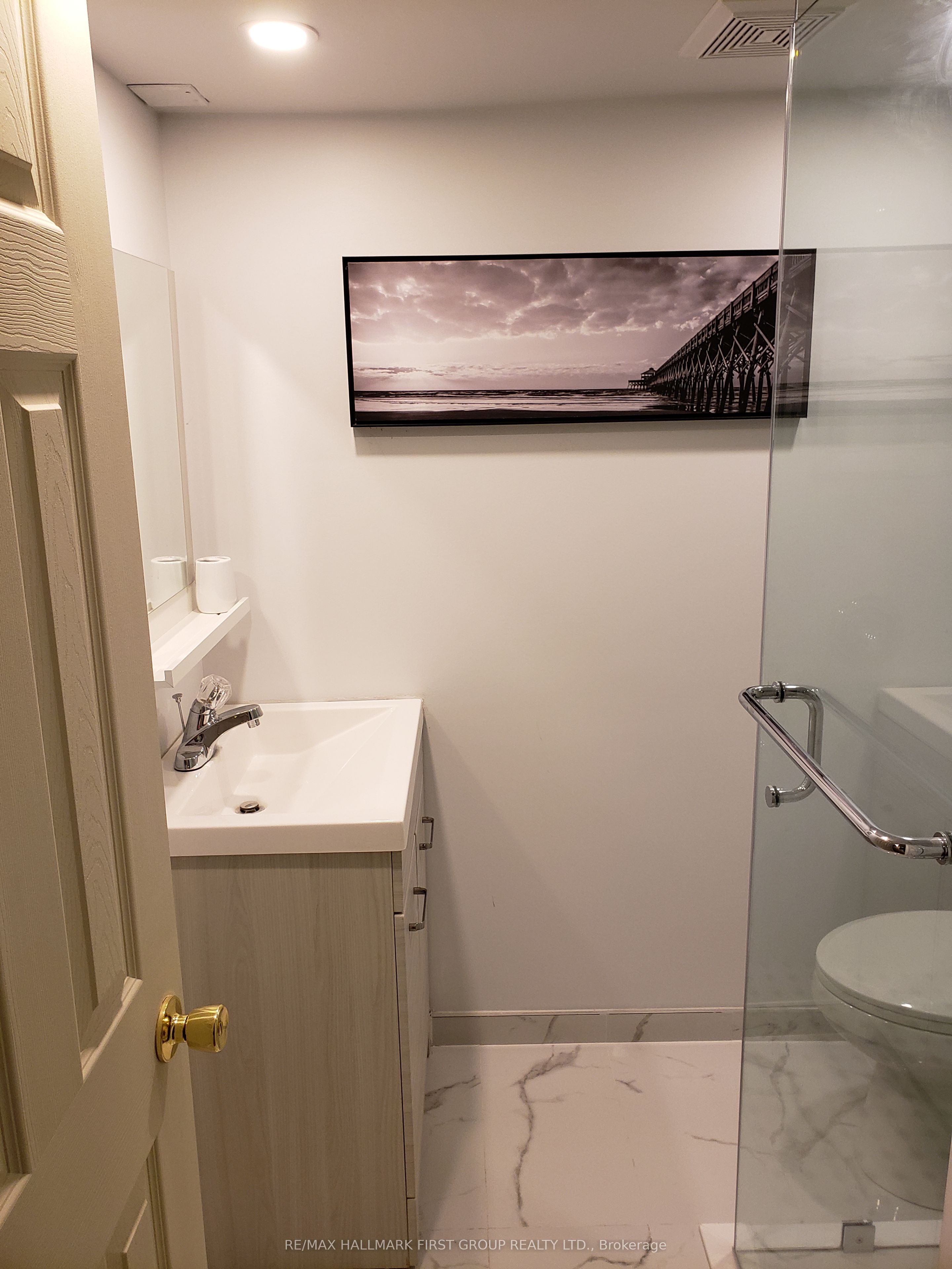 37 Mutual Street Property Photo 18